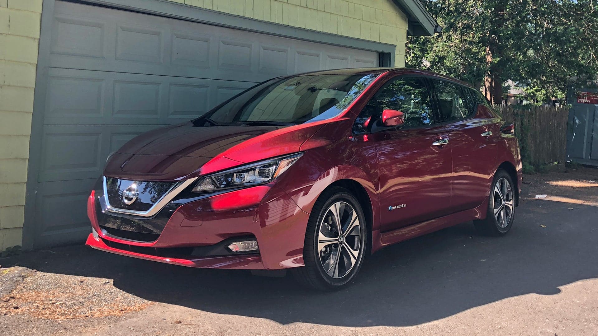 2018 Nissan Leaf SL Group Review: Another Argument for the Inevitable Rise of the Electric Car