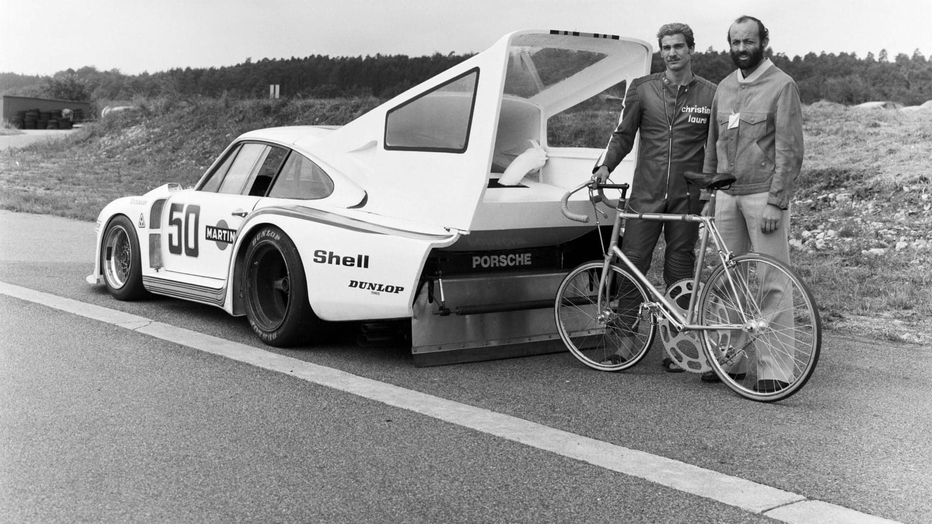 How A Cycling Speed Record Was Nearly Set With a Porsche 935 Turbo