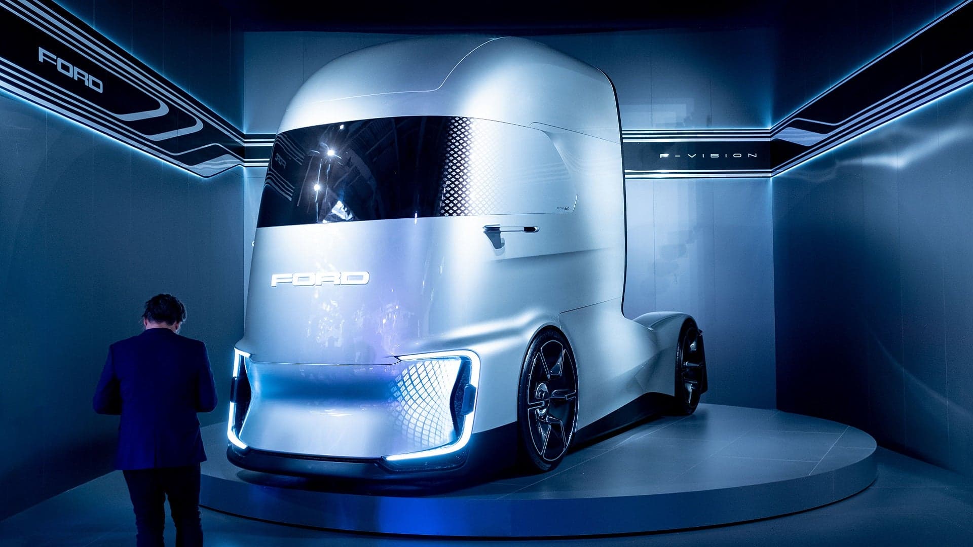 Ford Jumps in the Electric Semi Truck Bandwagon With New F-Vision Concept
