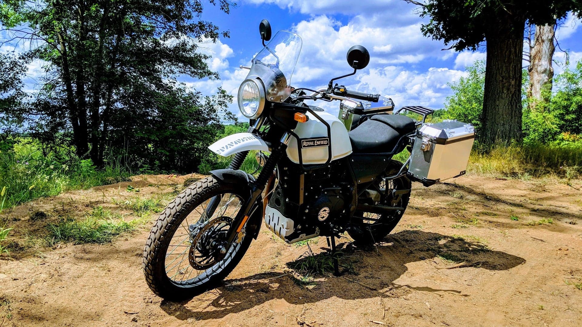 2018 Royal Enfield Himalayan Motorcycle Review: Good on Trails, Better on Your Wallet