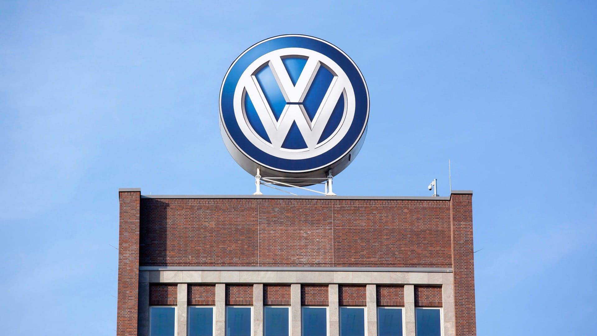 Volkswagen HQ Raided Again by German Authorities Over Dieselgate Concerns: Report