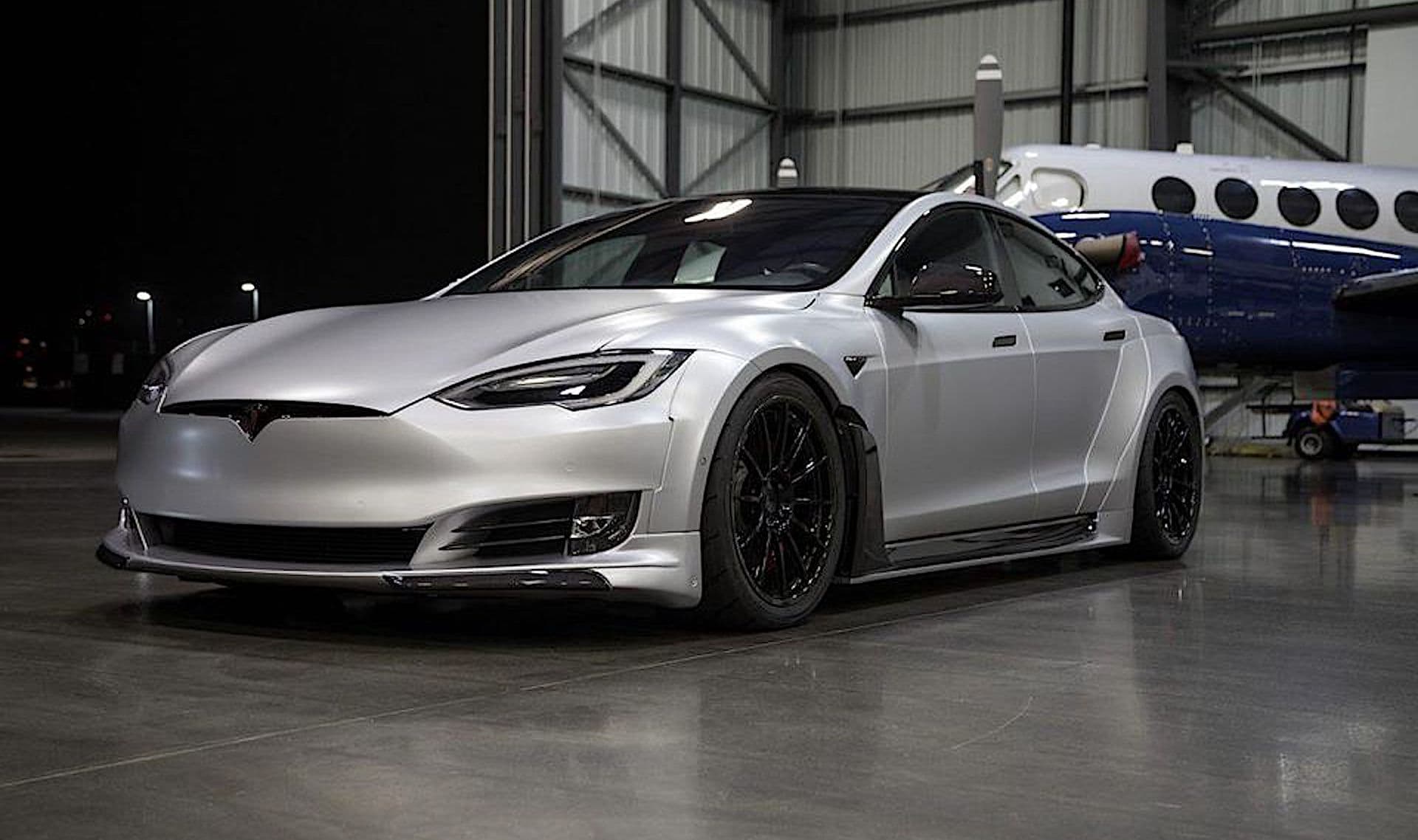 SEMA 2018: Widebody Tesla Model S P100D Scrapes the Ground and Runs 10-Second Quarter-Mile Times