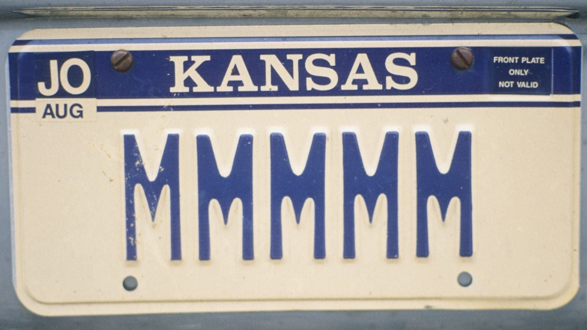 Kansas Recalls 731 License Plates for Ethnic Slur Content