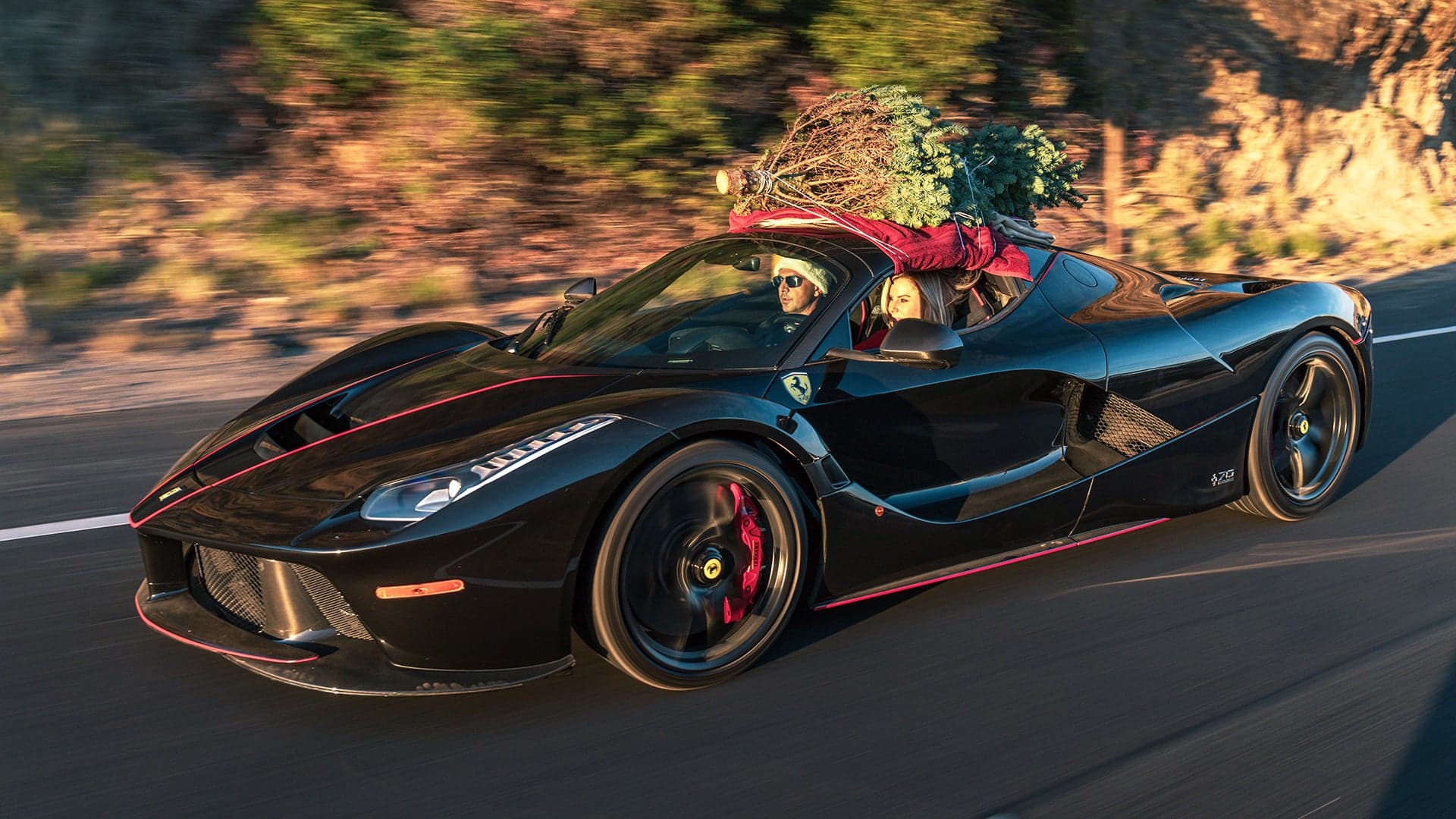 Season’s Greetings From a 217-MPH Ferrari LaFerrari Aperta Hauling a Christmas Tree