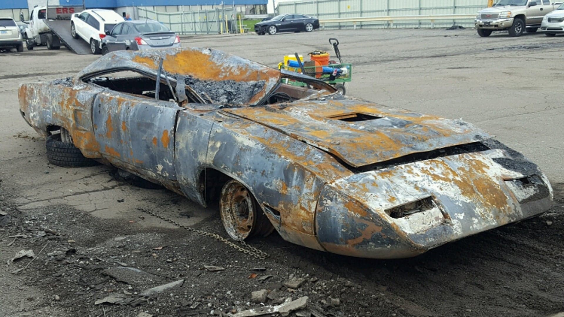 Buy This Junkyard-Quality 1970 Plymouth Road Runner Superbird if You’ve Got the Guts