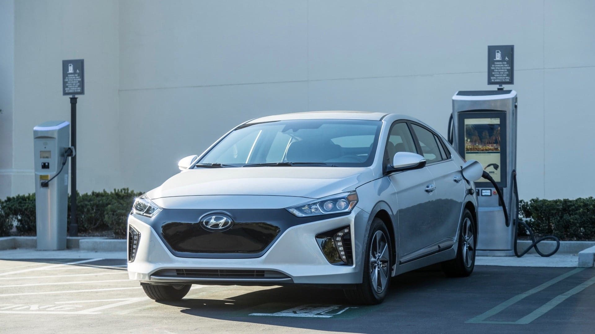 Hyundai Will Launch New Electric Car On Dedicated EV Platform in 2020