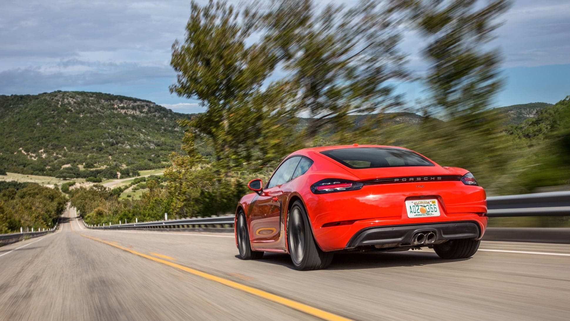 Rejoice! Porsche Might be Putting the Flat-Six in More 718 Boxsters and Caymans