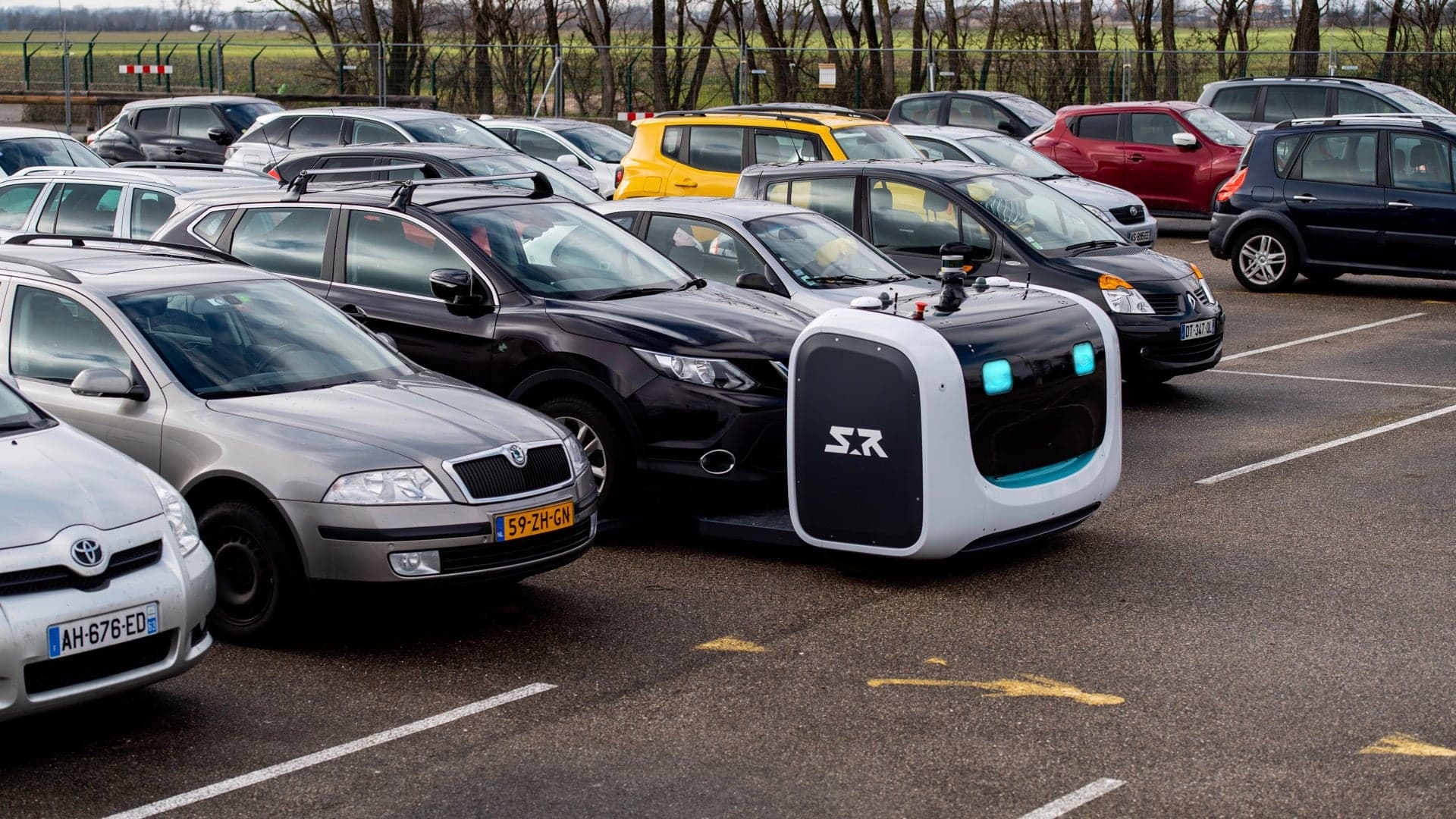 A French Airport Is Using Car-Parking Robots to Save Travelers Precious Time