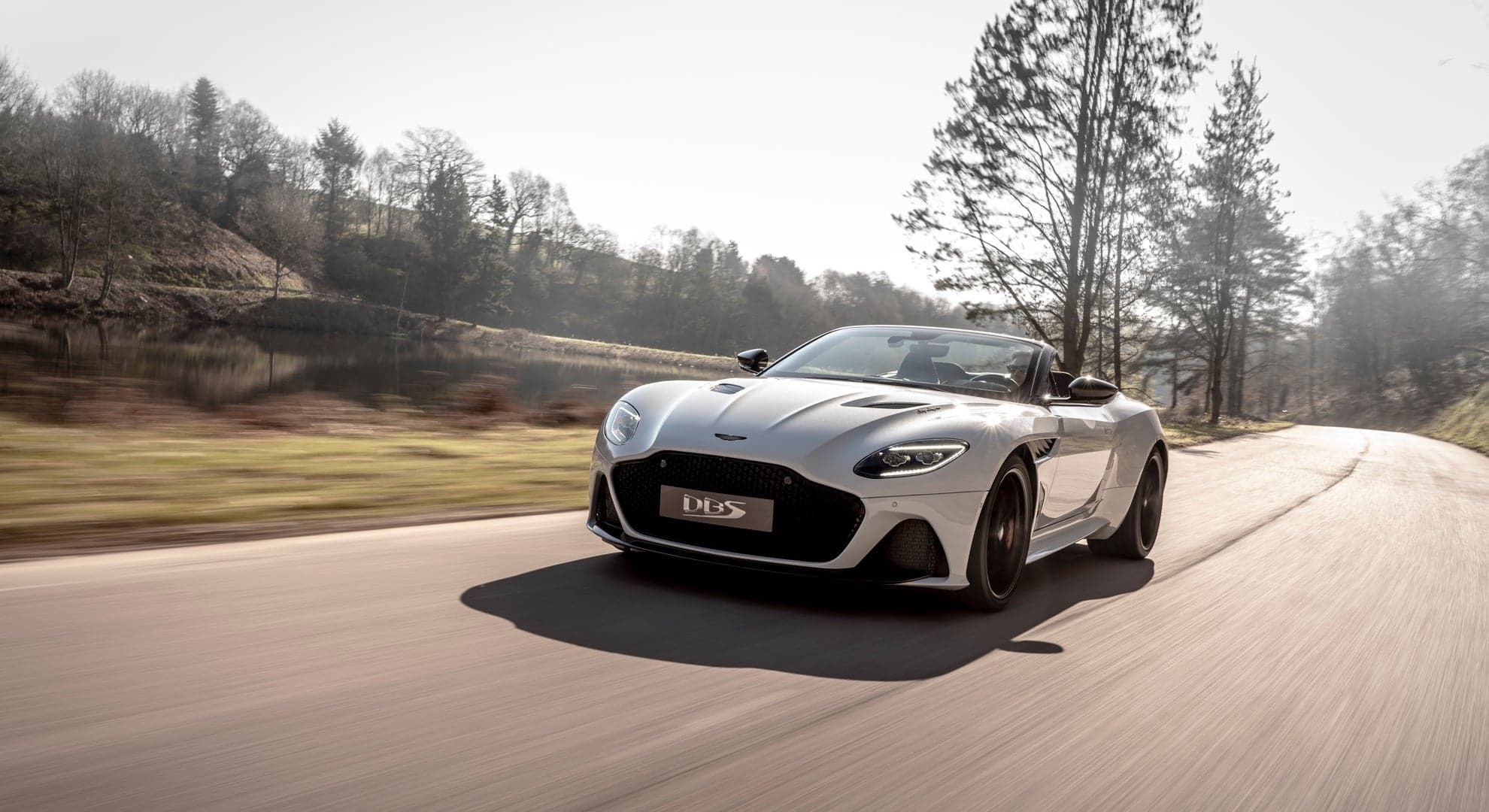 2019 Aston Martin DBS Superleggera Volante: All About That Drop-Top Sexiness