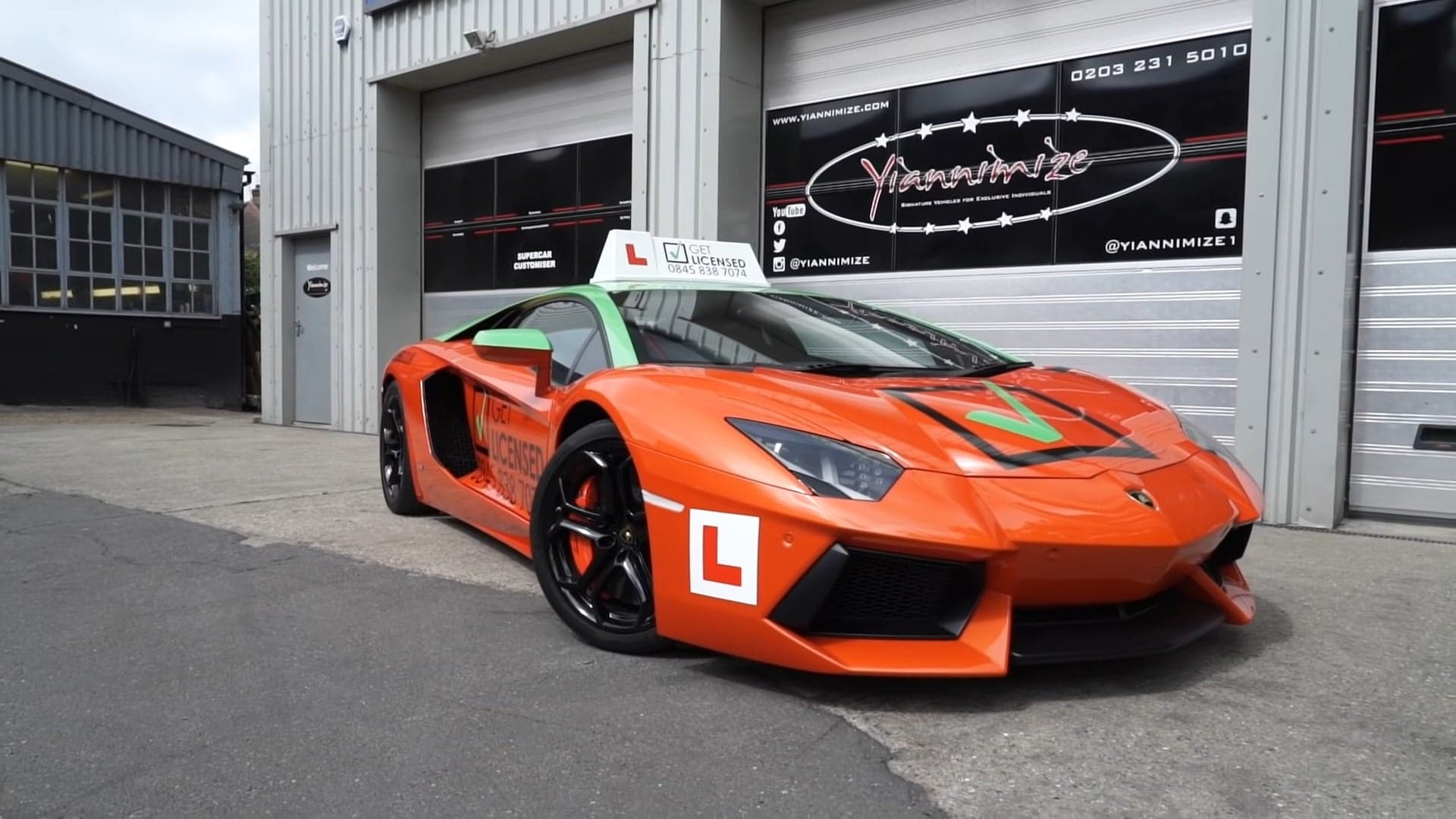 This Driver’s Ed School Lets Unlicensed Teens Learn to Drive in a Lamborghini Aventador