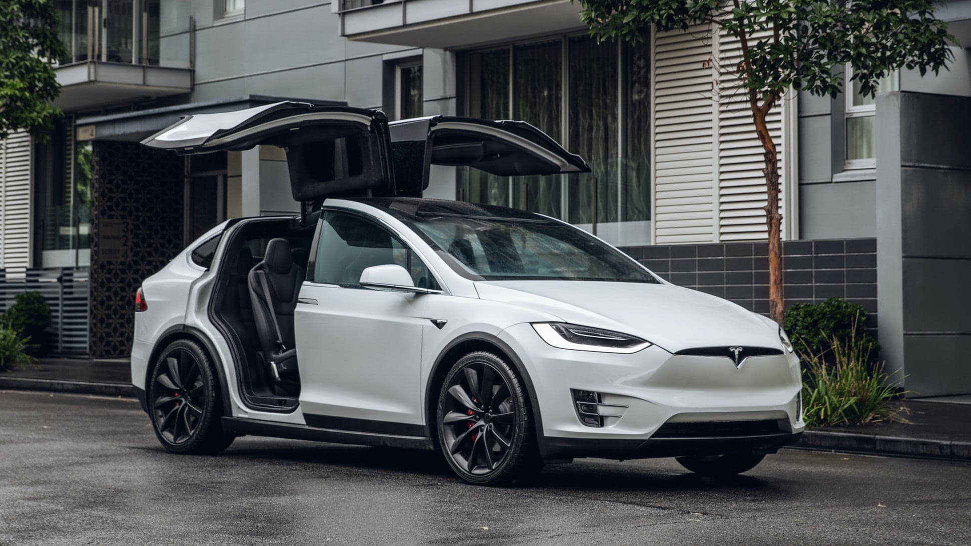 Refreshed Versions of Tesla Model S, Model X Won’t Happen Anytime Soon