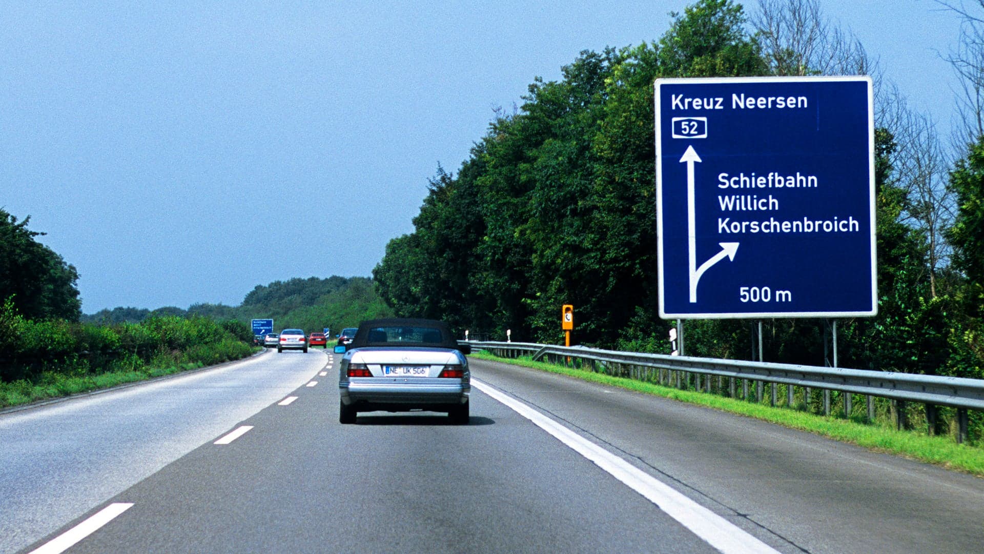 Germany Firmly Rejects Speed Limits on Autobahn Unrestricted Zones