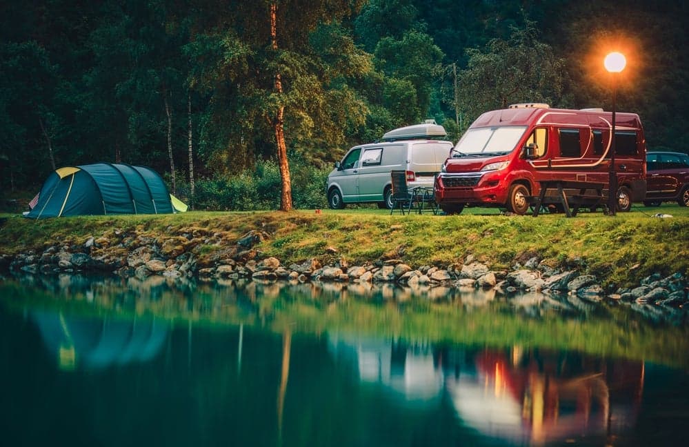 Best Roof Top Tents: Enjoy the Outdoors from Your Vehicle