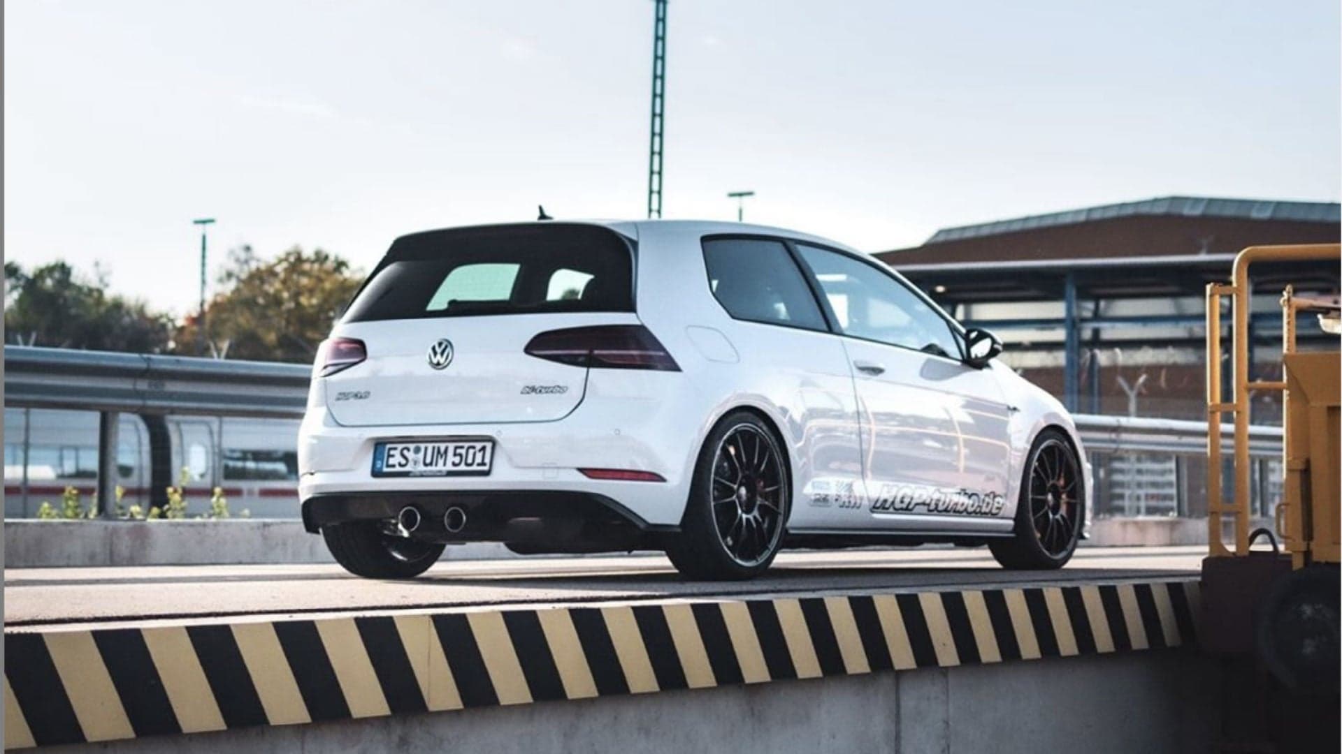 Watch a Two-Door, VR6-Swapped VW Golf R Touch 220 MPH on the Autobahn