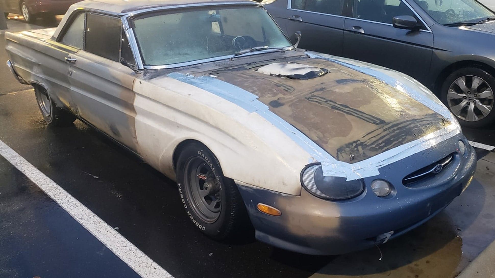 We’re All Confused by This Ford Taurus/Mercury Comet Mashup and Now You Must Suffer Too