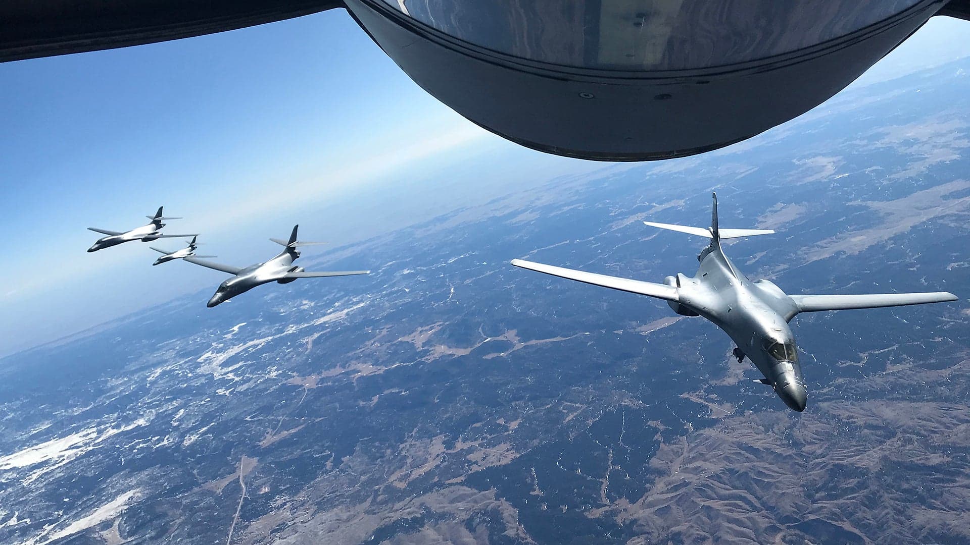 Tanker Boom Operator Photographs Rare And Glorious Formation Of Four B-1B Bombers