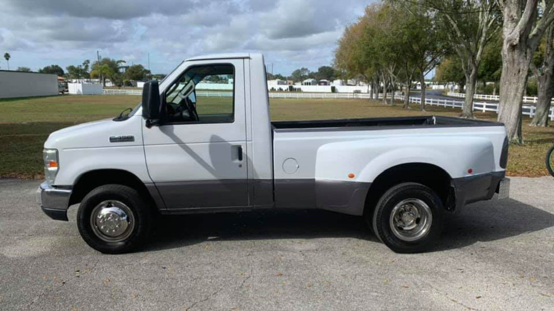 This Ford E-Series Dually Is the Pickup You Drew in Elementary School