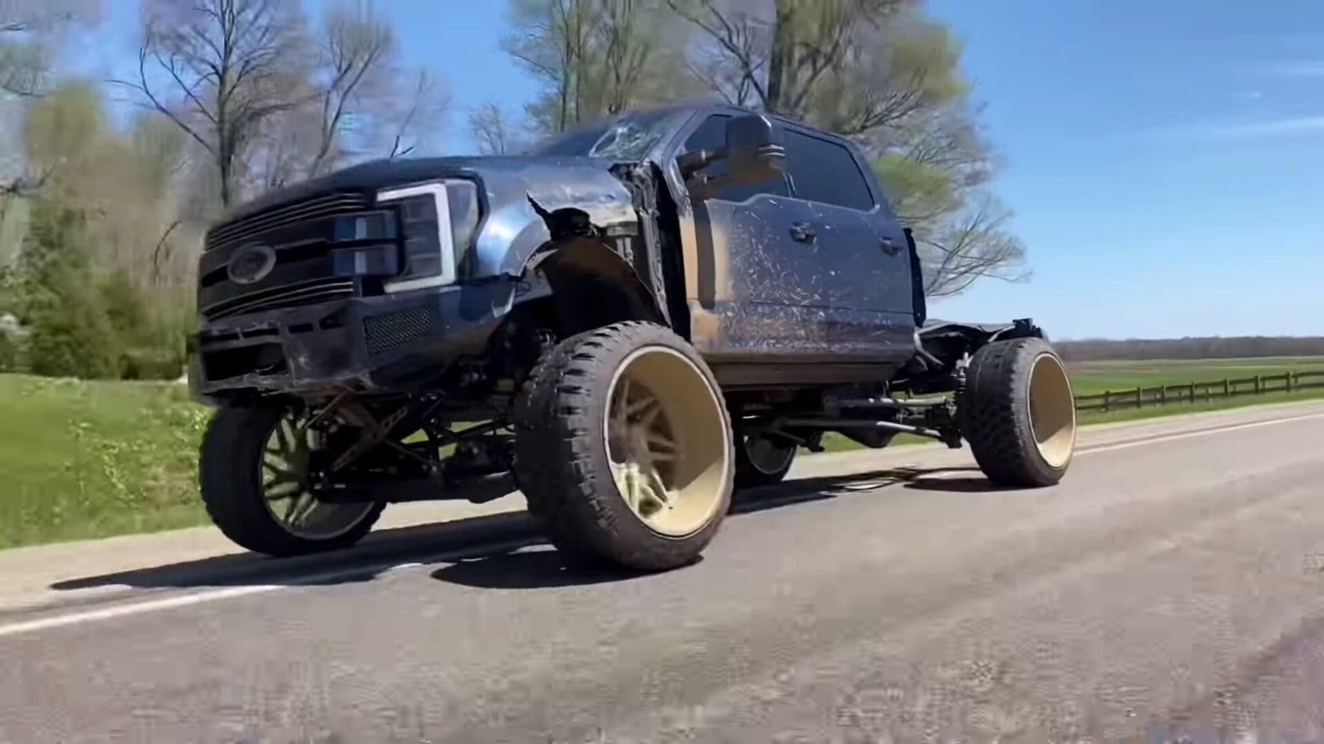 Ford Super Duty With $70k in Damages Doesn’t Have Parts Left to Break