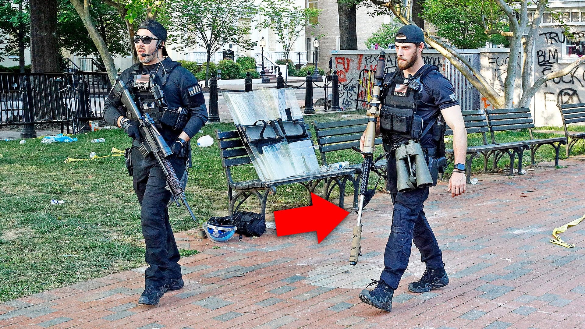 About That Huge Rifle The Secret Service Sniper Was Carrying During Trump’s Photo Op Walk