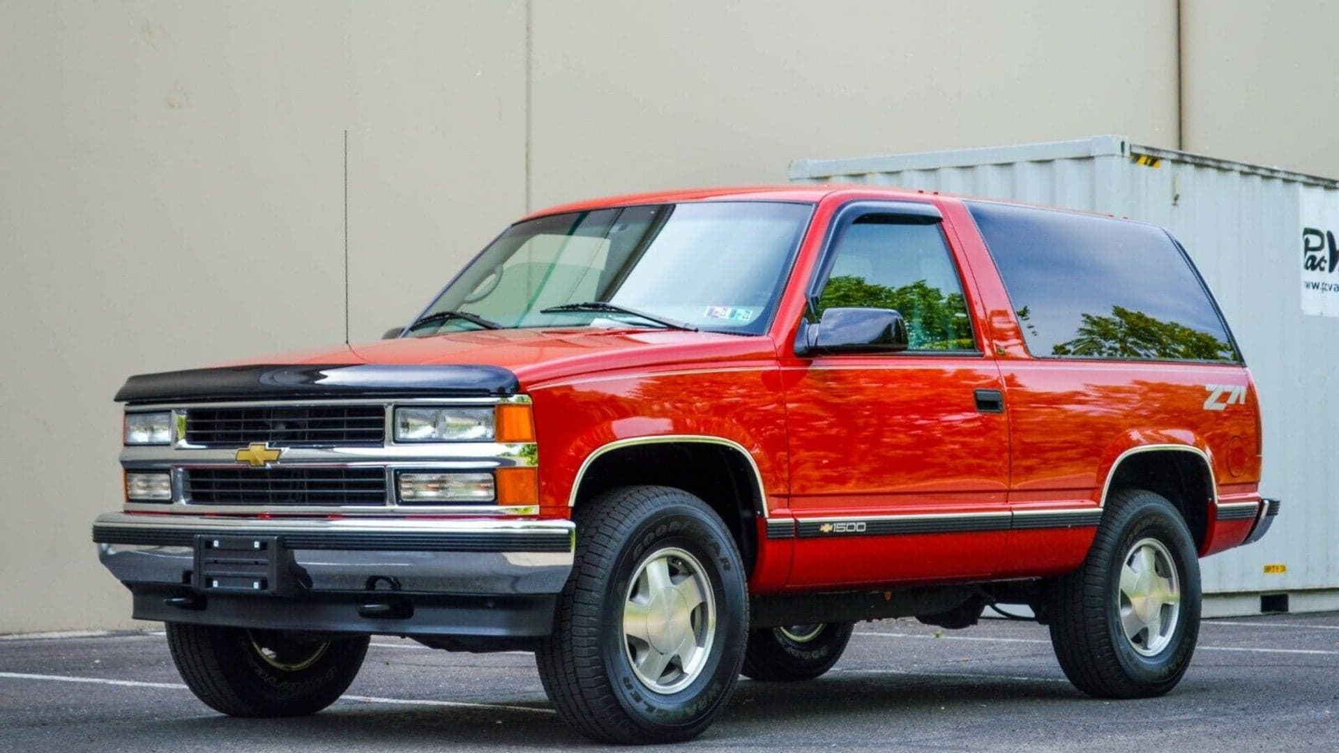 Not Even $23,000 Can Buy the Nicest 1997 Chevy Tahoe Z71 Left
