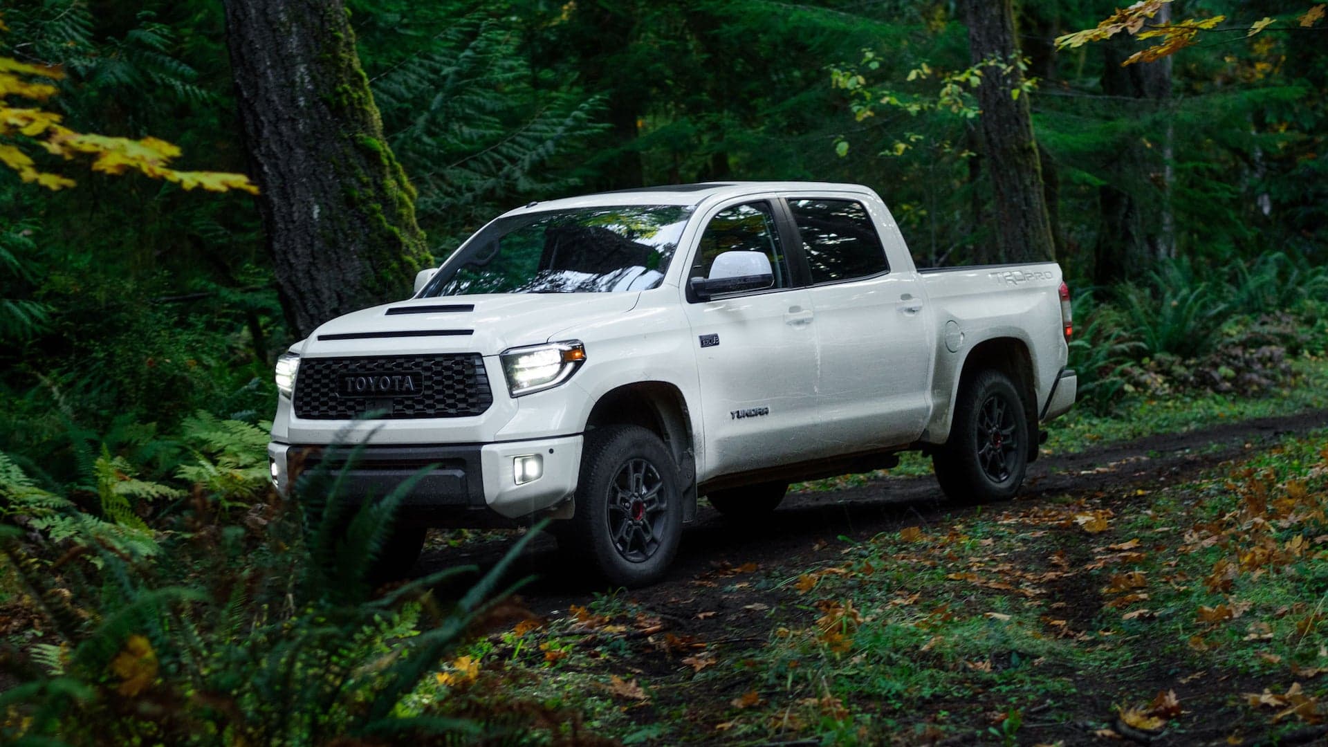 Toyota Patent Suggests a High-Compression Diesel Truck Engine May Be in the Works