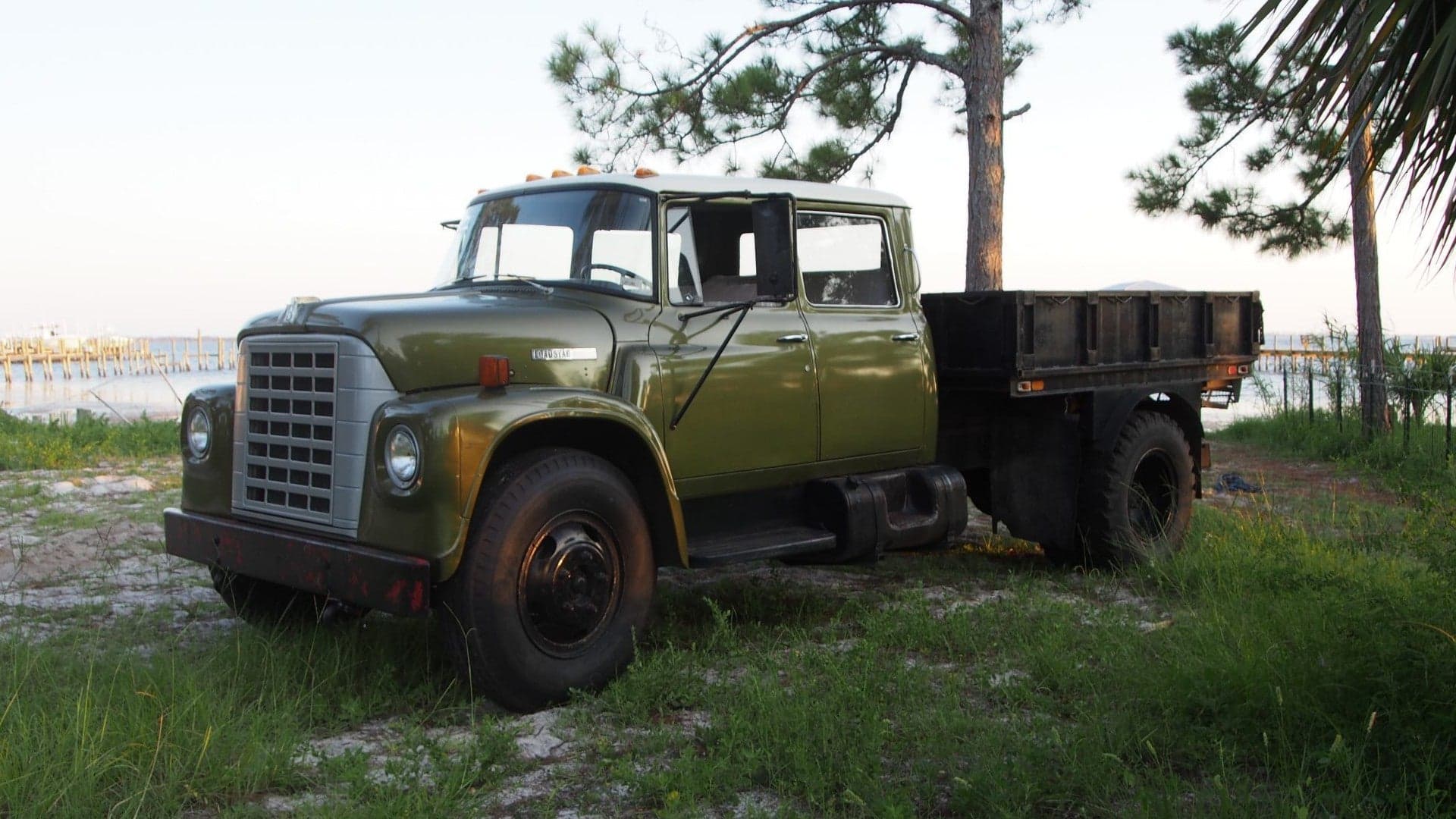 You Too Can Live the Big Rig Life With This Four-Door 1978 International Truck