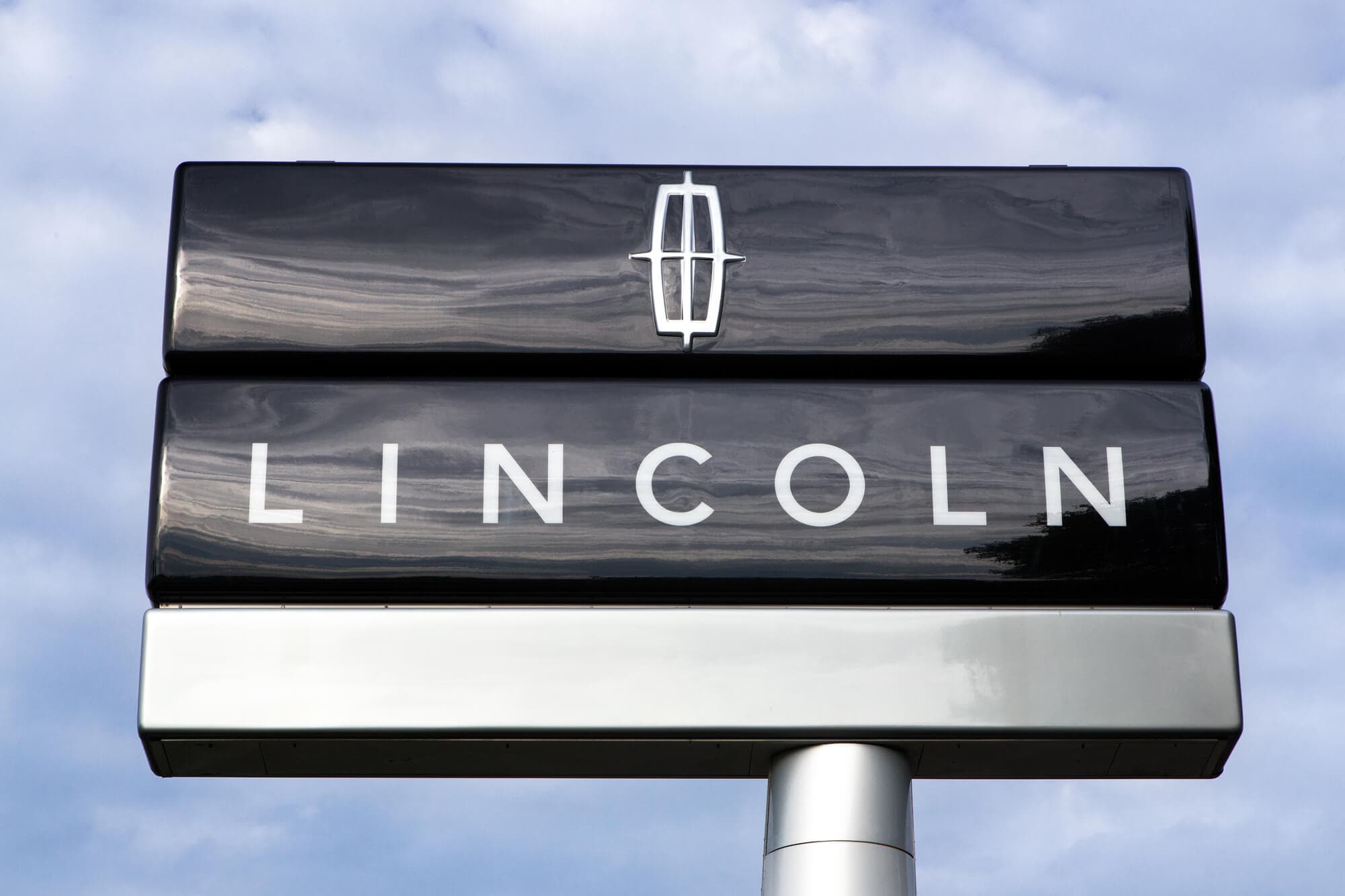 Lincoln CPO Warranty: Learn the Pros and Cons Before You Buy