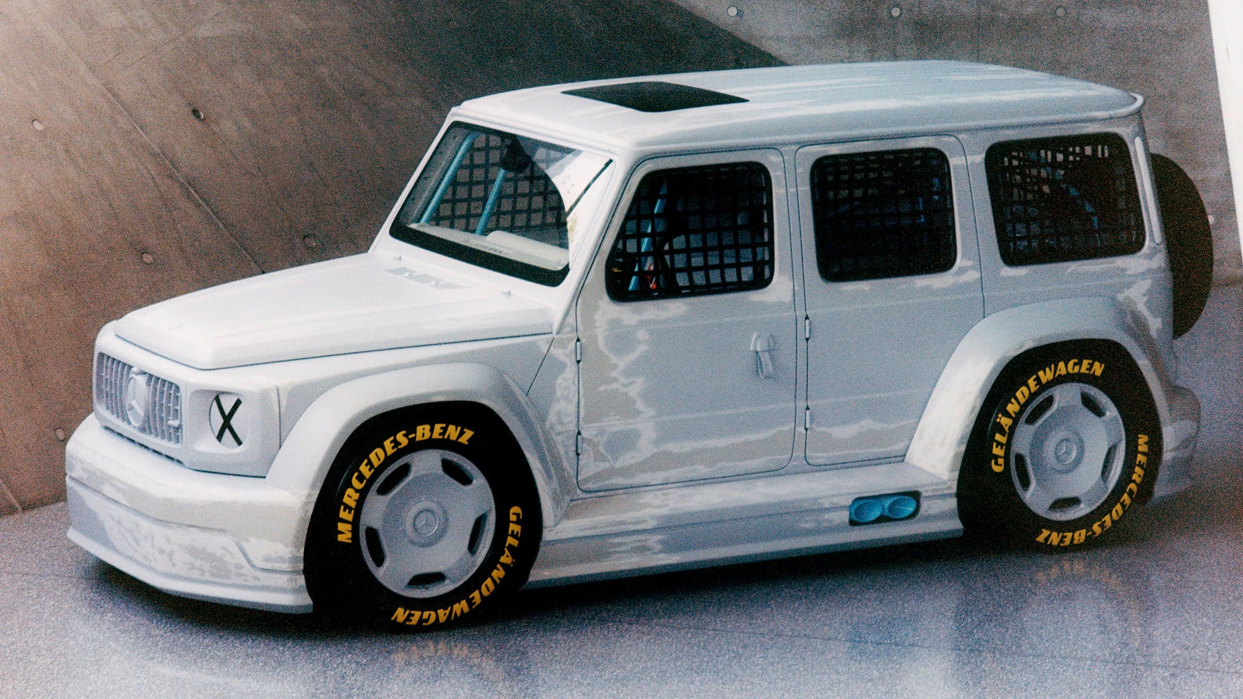 This Extreme Concept Is How Mercedes-Benz Would Build a G-Wagen Race Truck