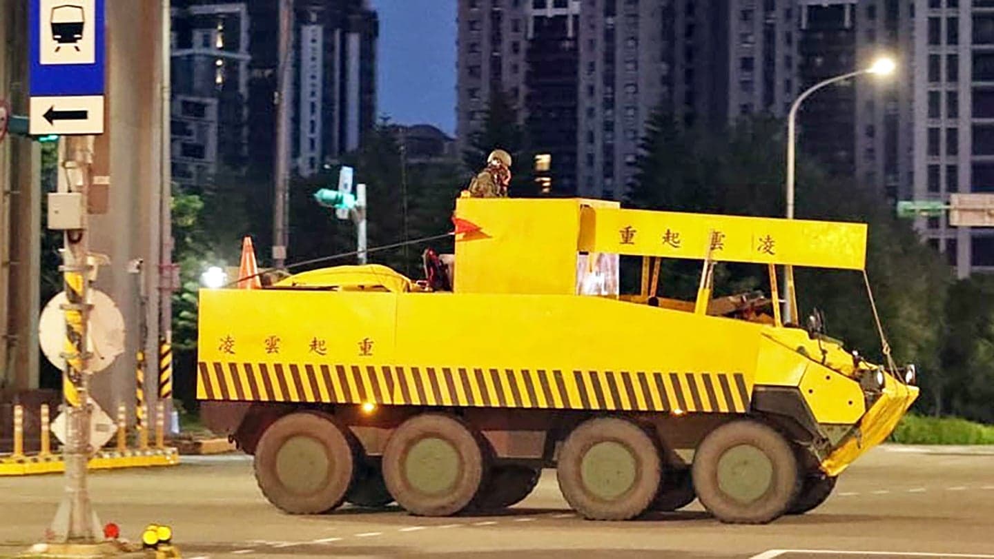 Taiwan Disguises Armored Vehicles As Cranes And Scrapheaps During Urban Warfare Maneuvers