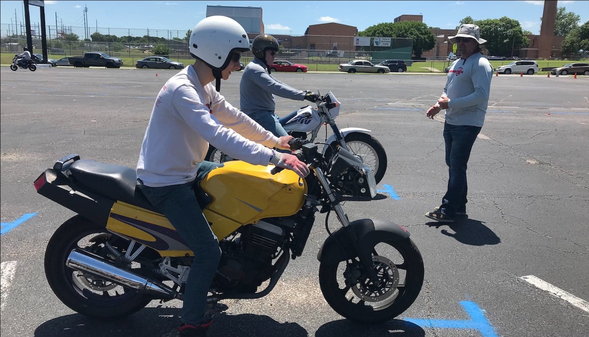 Here’s Why You Should Take Your Teenager to Motorcycle Driving School