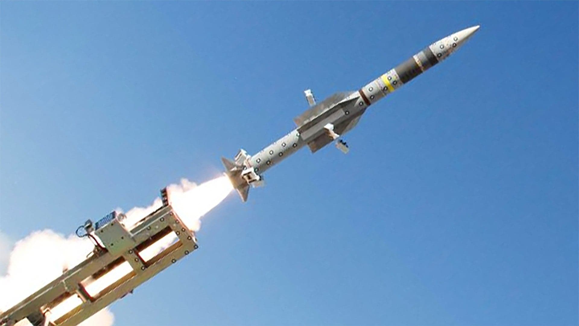 Army Offers Glimpse Of New Low-Cost Surface-To-Air Missile