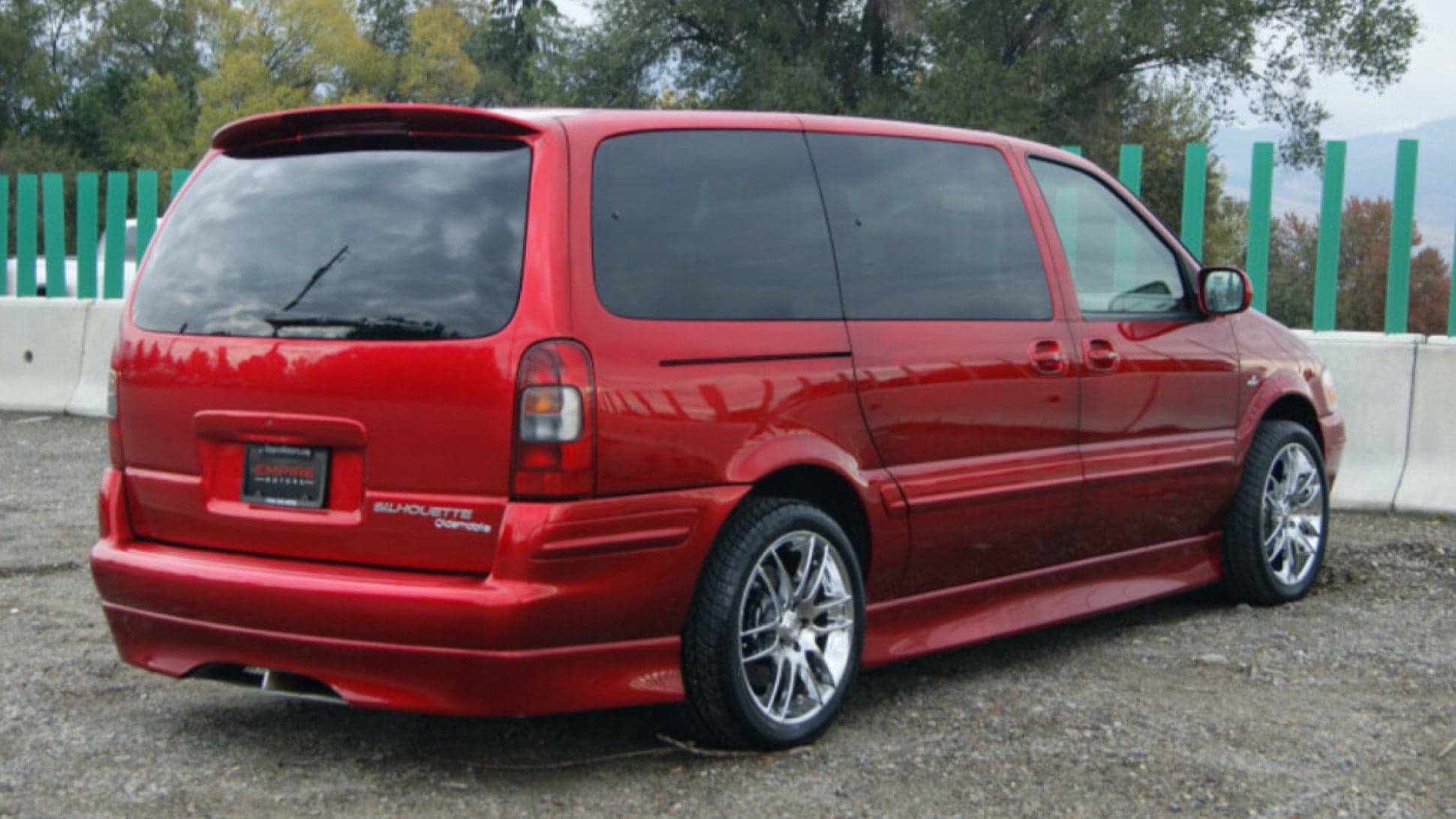 Oldsmobile Almost Had Its Own Tuning Division to Make Hot Versions of Even the Silhouette Minivan