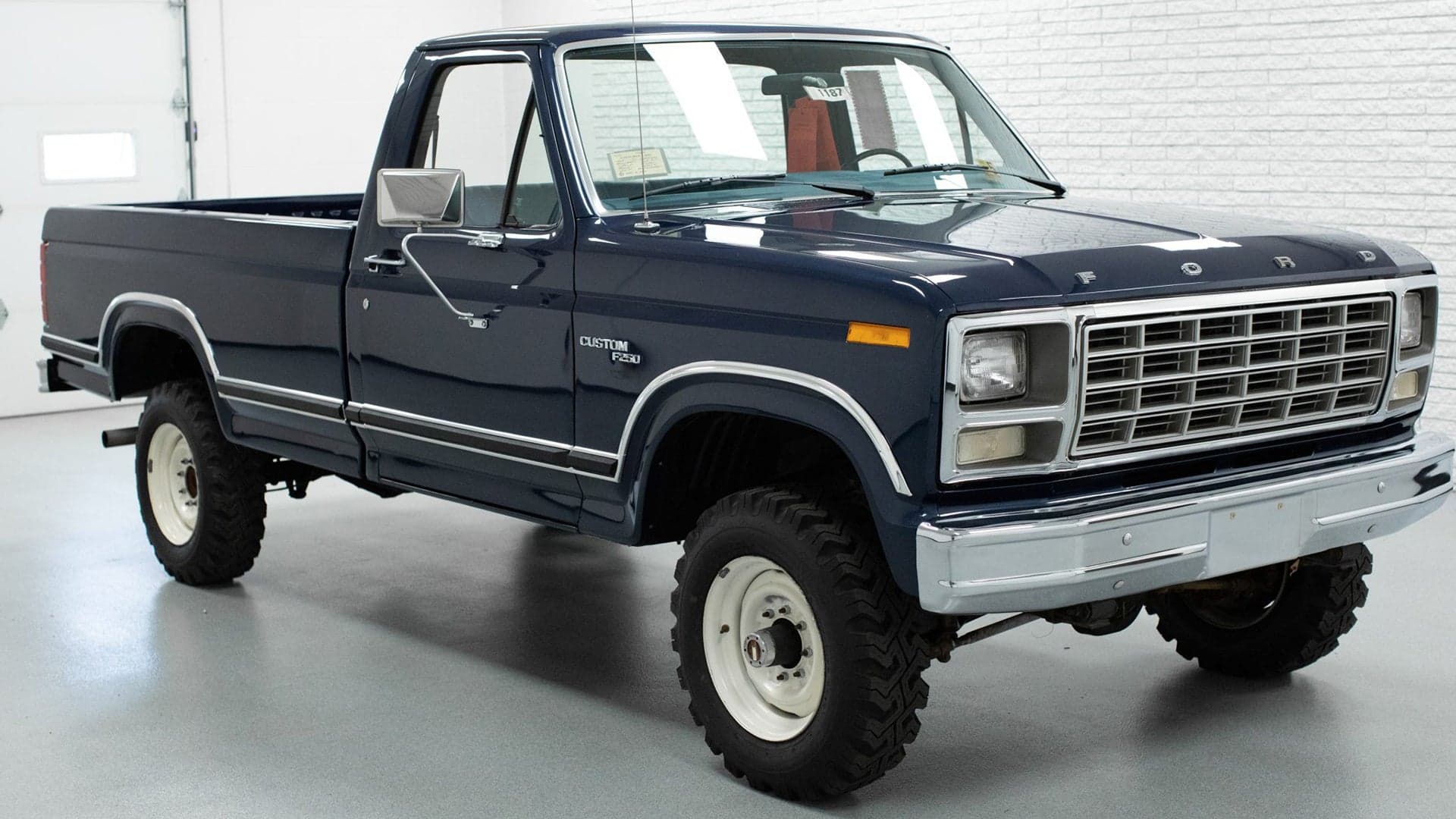 Practically New 1980 Ford F-250 Sells for an Astounding $97,000 at Auction