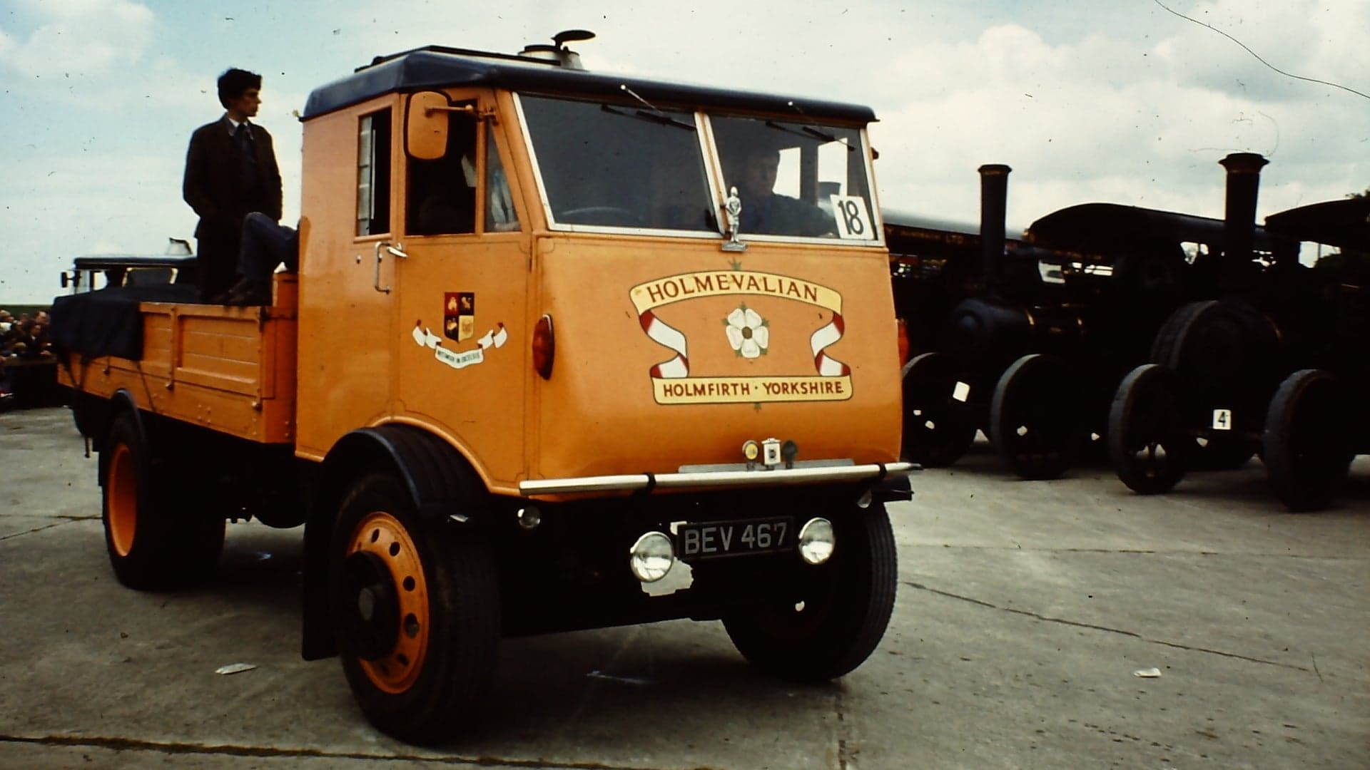 Britain Was Still Trying to Make Steam Trucks Happen in the 1930s