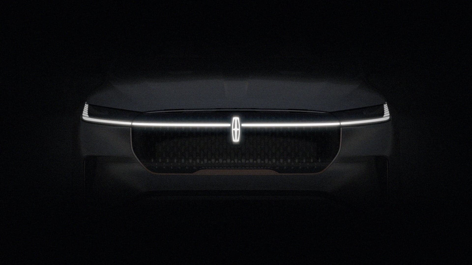 Lincoln Will Release First EV Next Year, Electrify Entire Lineup by 2030