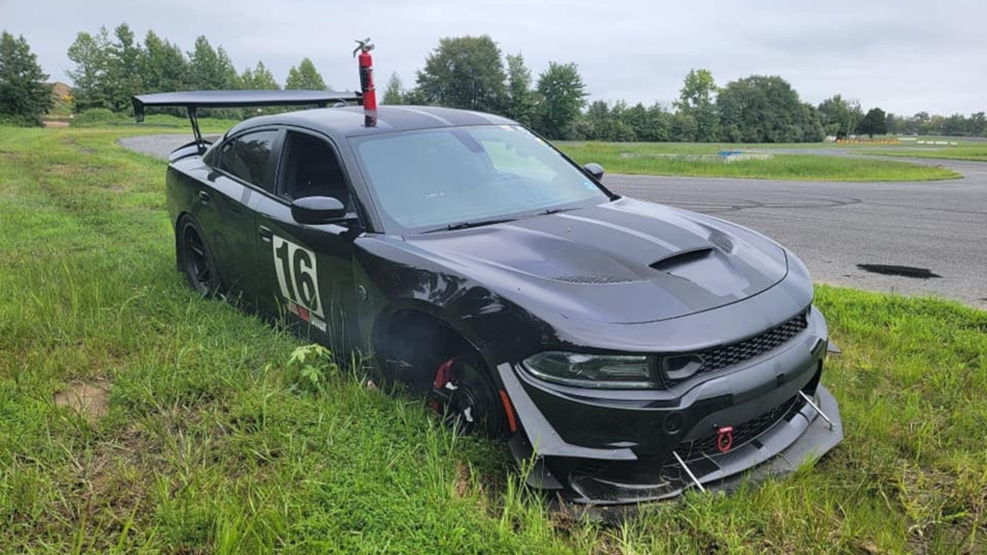 Dodge Charger Hellcat Track Car’s Snapped Wheel Shows Why Quality Parts Matter