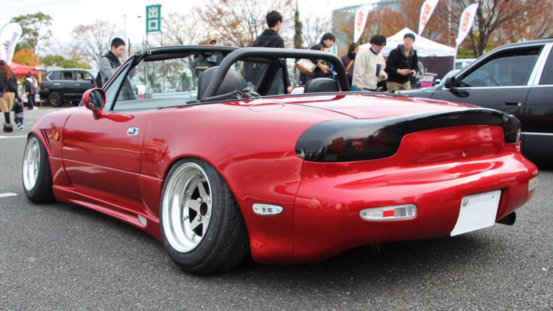 Grafting an RX-7 Rear End On the NA Miata Looks Surprisingly Sharp