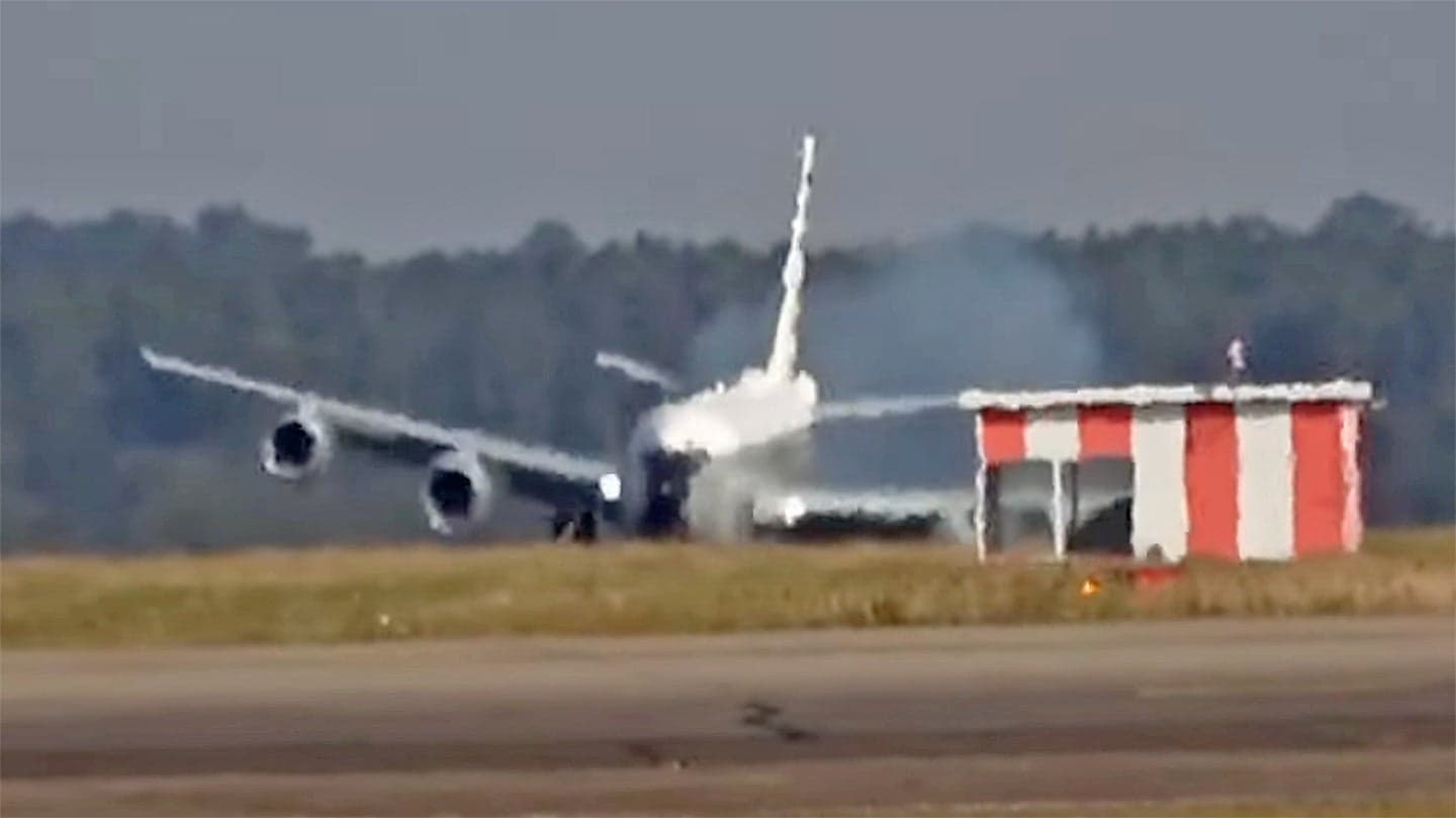 Watch This RC-135 Spy Plane Make A Frightening Crosswind Landing In England (Updated)