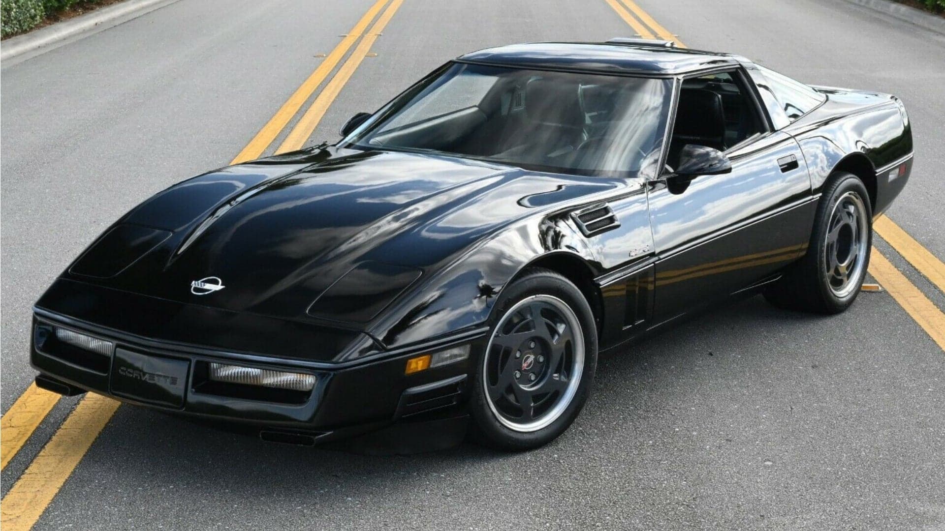There’s a 1990 Chevy Corvette ZR1 Prototype With Lotus Active Suspension for Sale