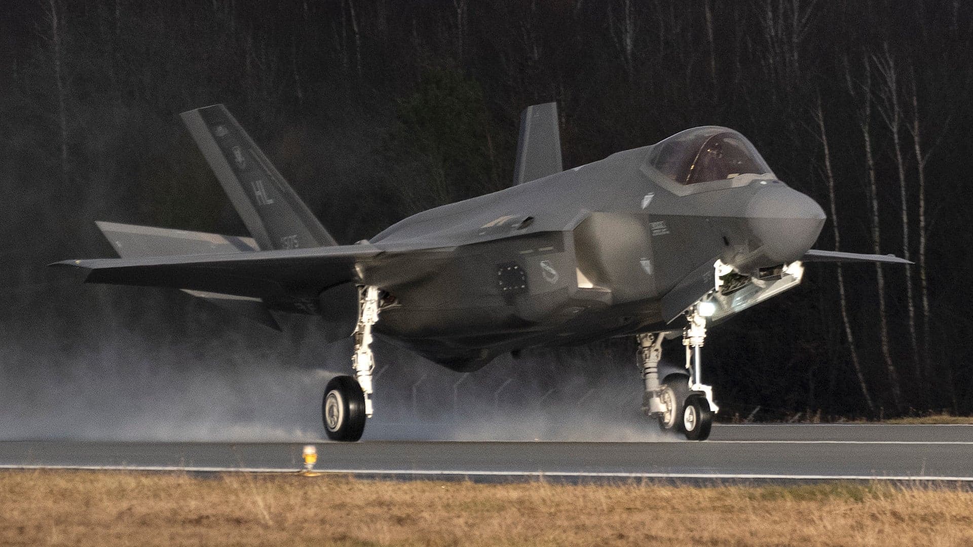 NATO’s Eastern Flank To Be Fortified By U.S. F-35s, AH-64s, Troops