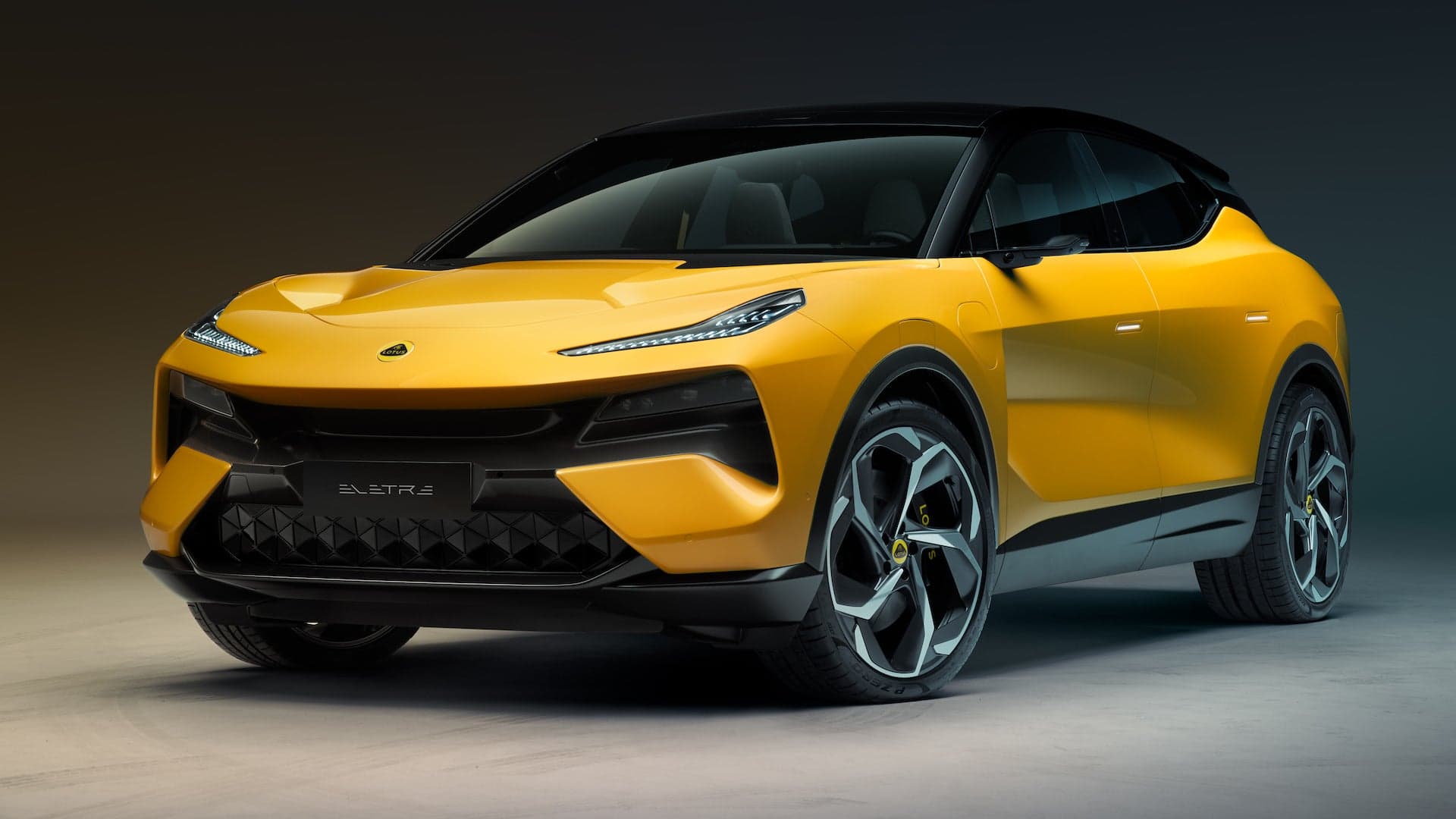 2023 Lotus Eletre SUV: Lidar, Batteries, and 0-60 in Under 3 Seconds