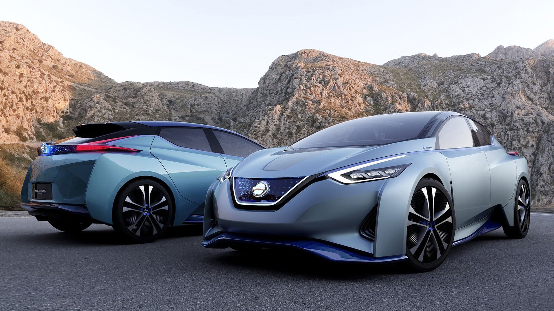 Renault-Nissan’s Self-driving Car Fleet Is Rolling 10-Deep