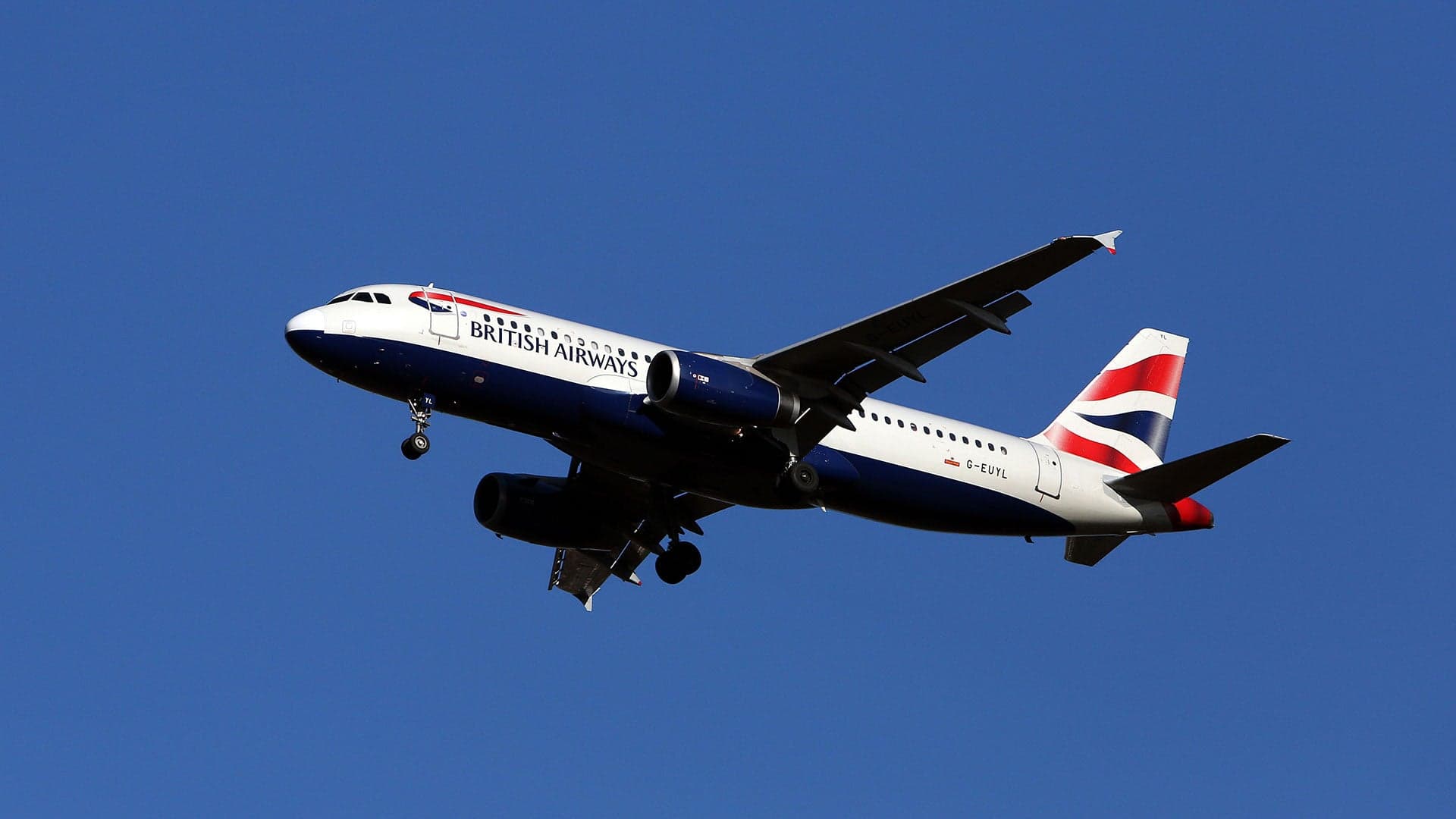 “Drone” That Hit British Airways Jet Might Have Been a Plastic Bag