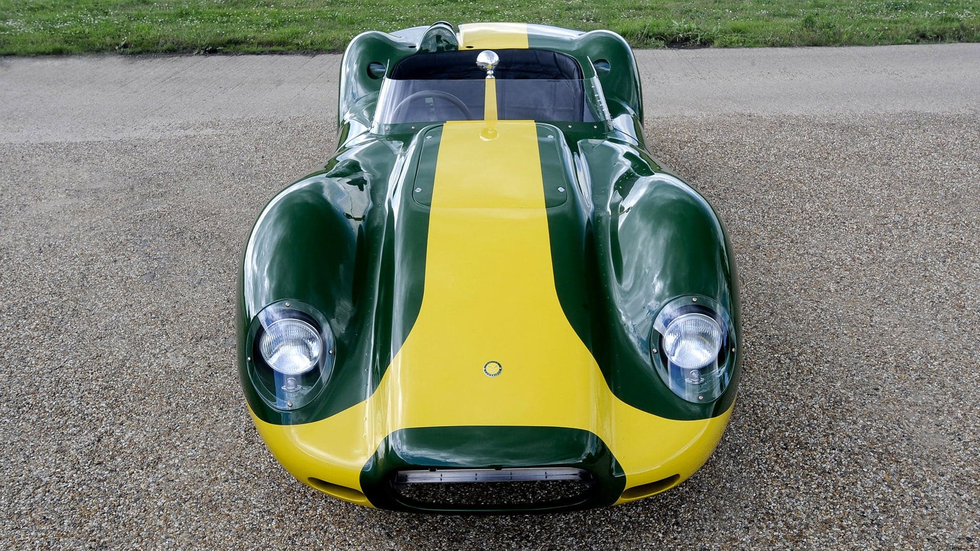 Stirling Moss and Lister Team Up Again for 10 Reborn 1950s-Era Knobbly Jaguars