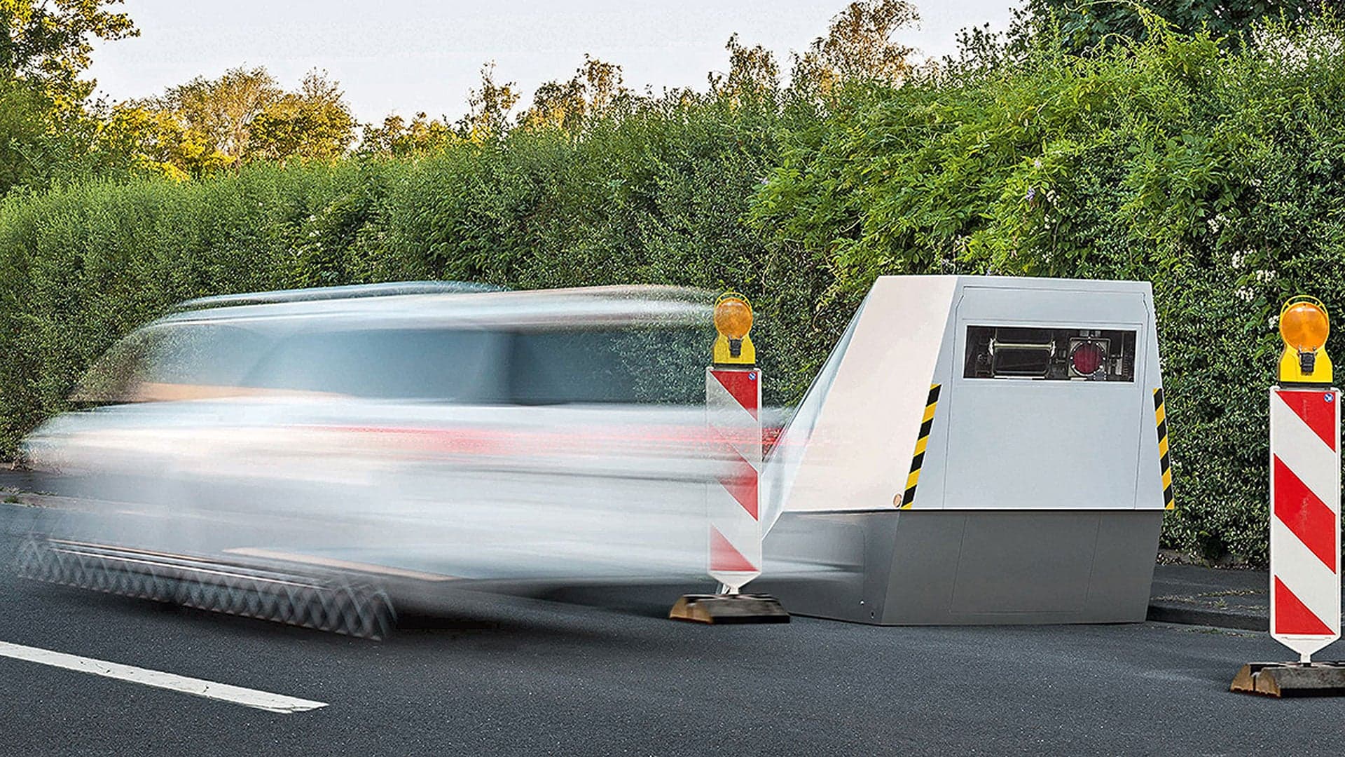 Vitronic’s Bulletproof Enforcement Trailer Could Be the Future of Speed Traps