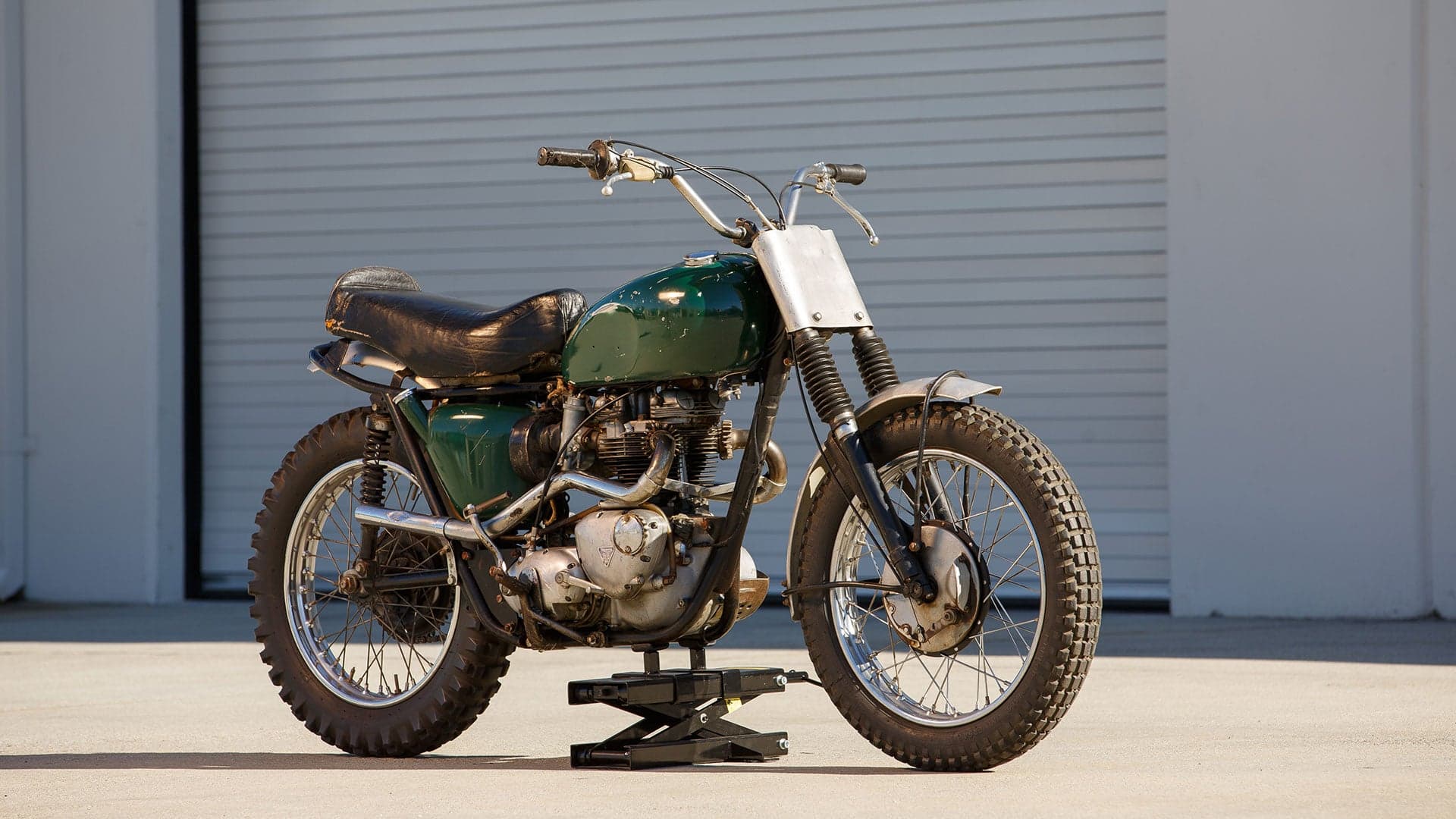 This Old Triumph Motorcycle Is Pure McQueen