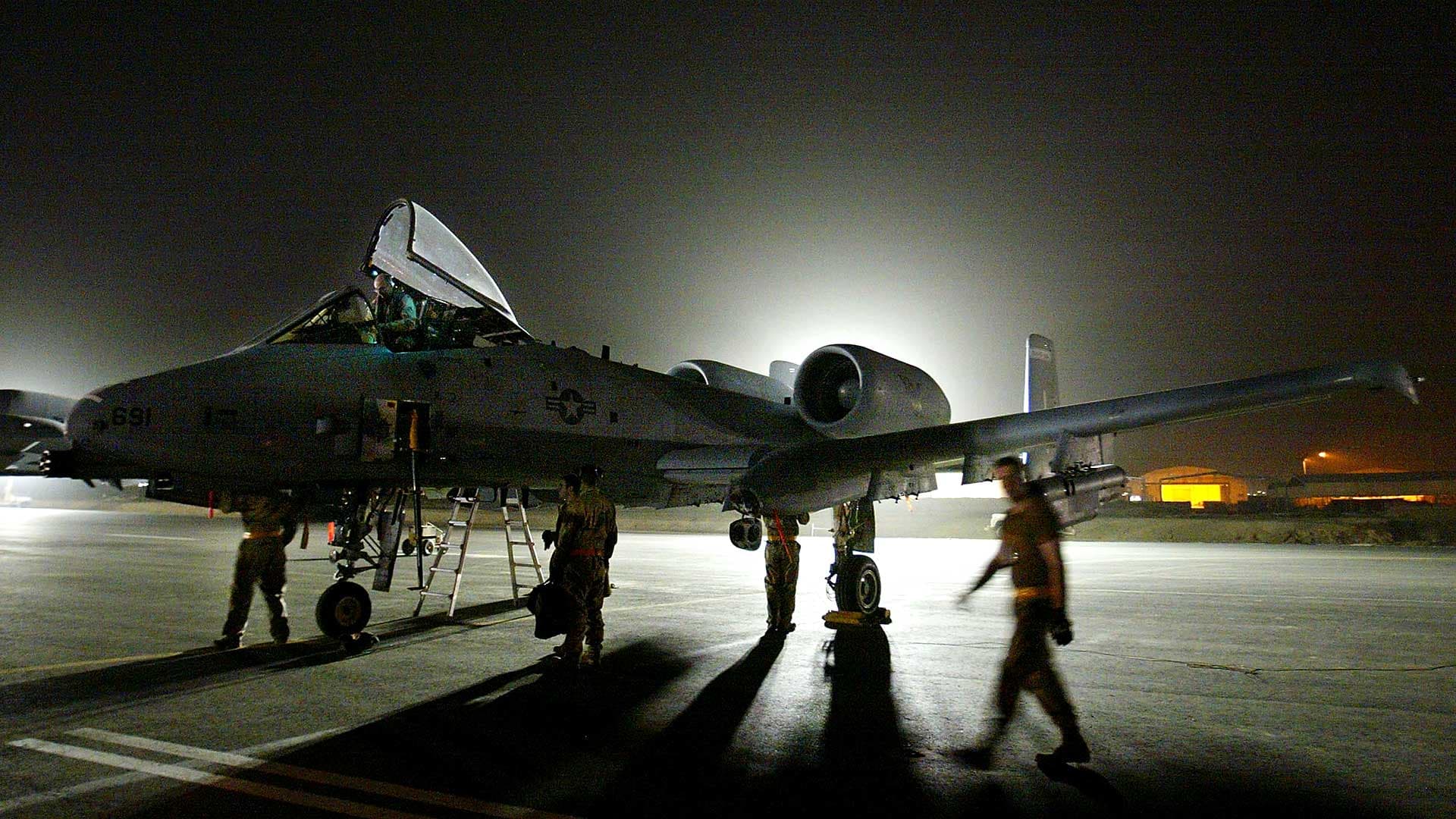 Air Force to Keep the A-10 Warthog Airborne