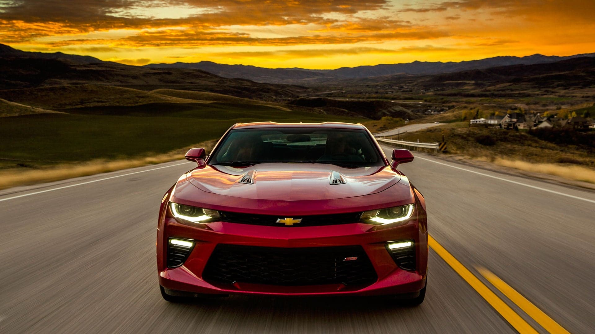 Chevrolet Is Sending Just 18 Camaros to Great Britain This Year