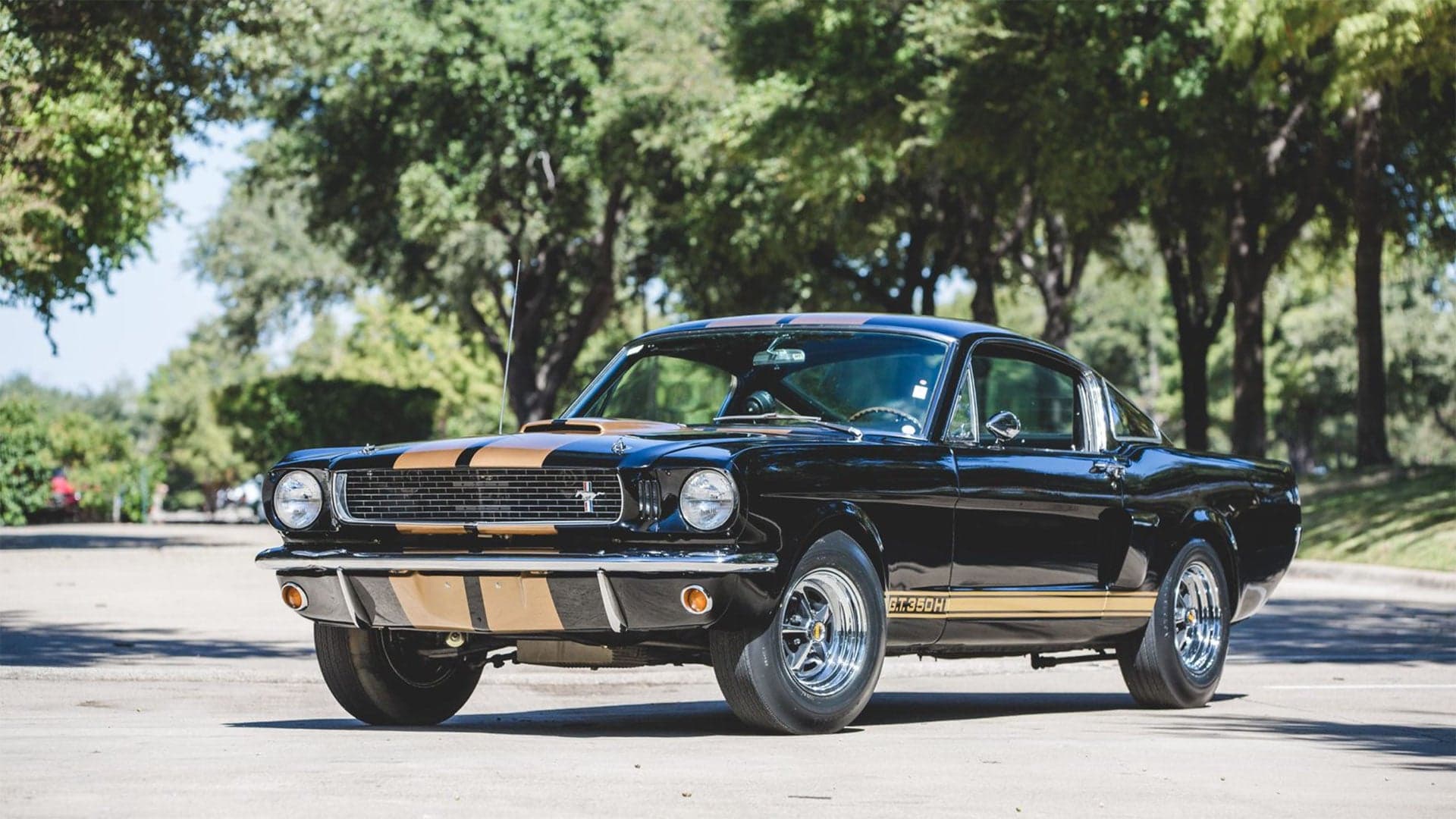 Carroll Shelby’s 1966 Shelby GT350-H Goes to Auction and Ford Fights Wrong-Way Driving: The Evening Rush