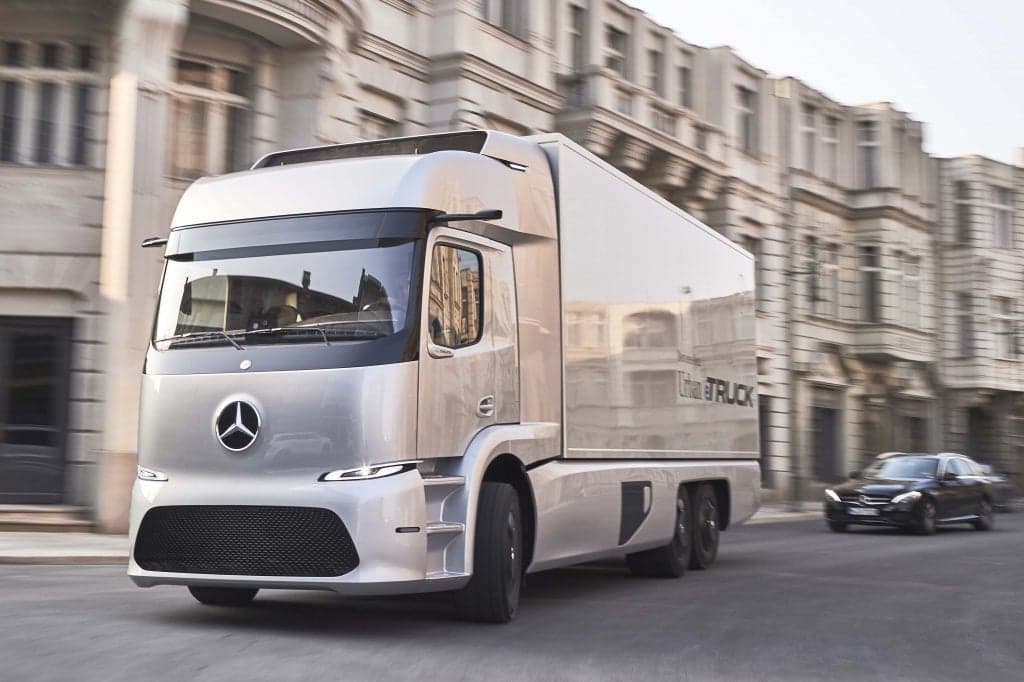 Mercedes-Benz’s New Electric Truck May Be the Future of Commercial Transportation